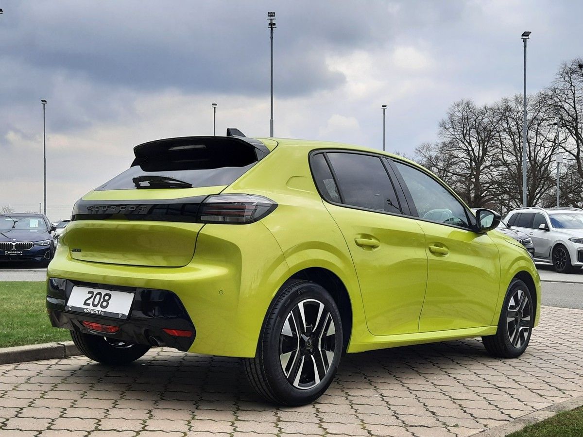 Peugeot 208, STYLE 1,2 TURBO 100k M6 - fotka 3