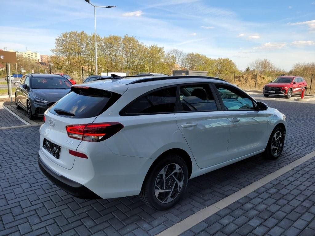 Hyundai i30, I30 WG FL 1,5I SMART - fotka 5