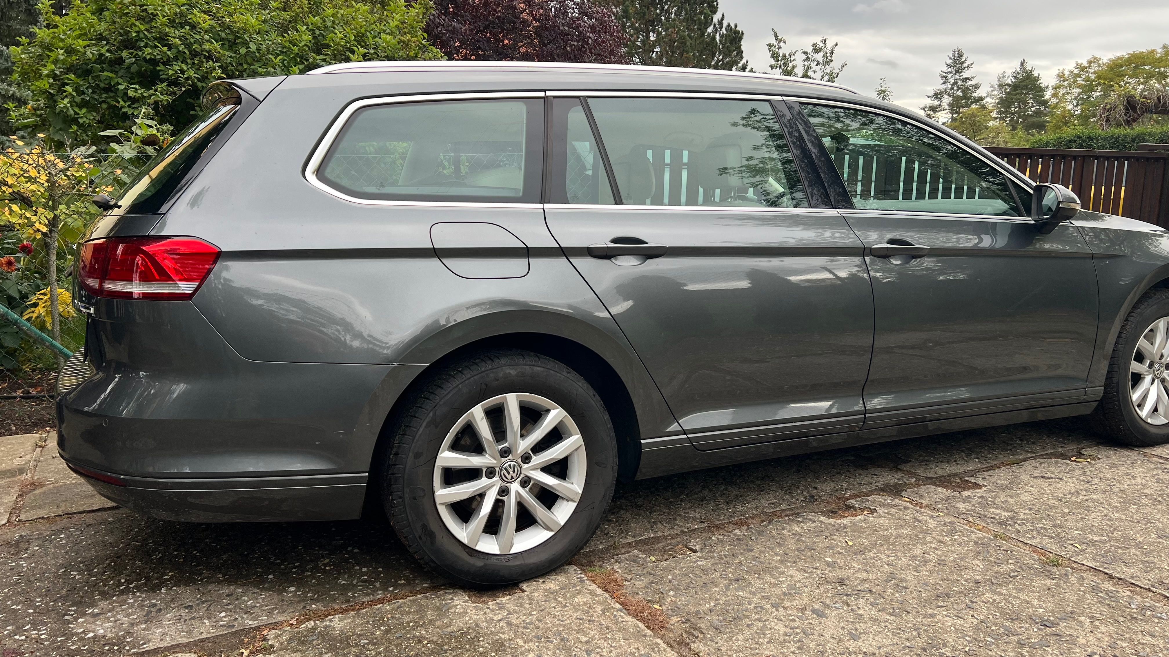 Volkswagen Passat, 2 - fotka 2