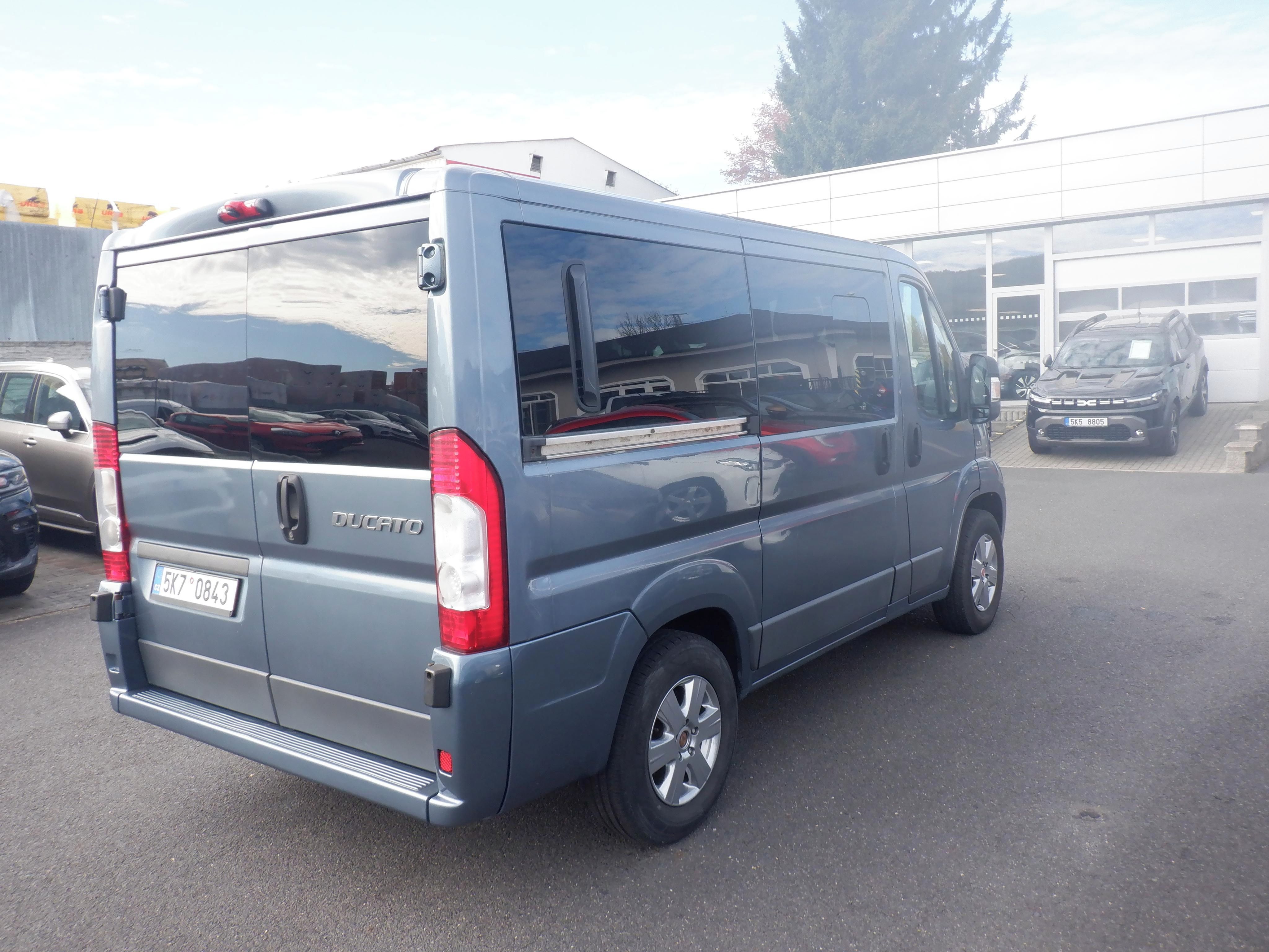 Fiat Ducato, 2.3 JTD 88kW 9-místné!! - fotka 5
