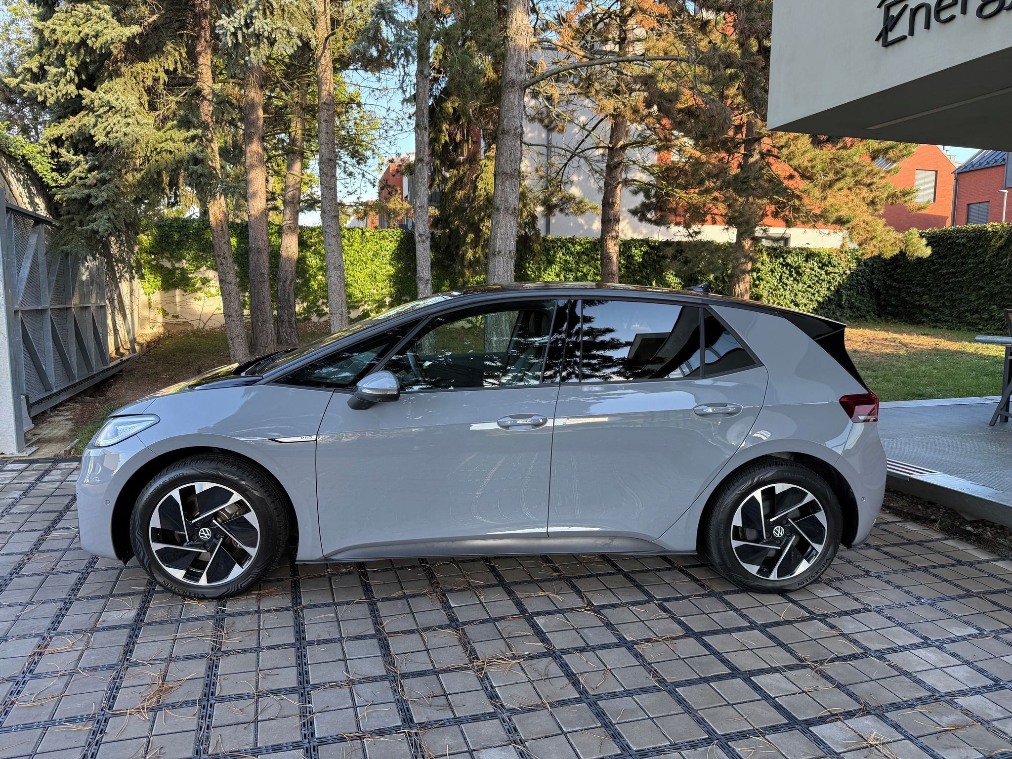 Volkswagen ID.3, PRO 107kW HUD 360°kamera - fotka 3
