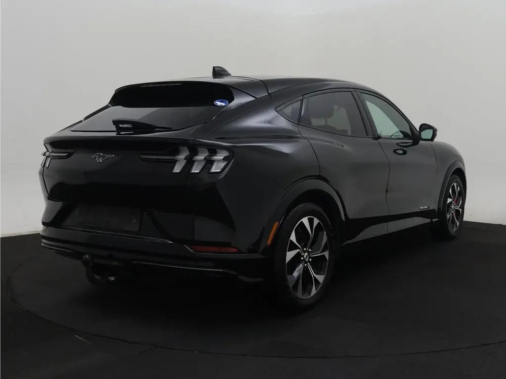 Ford Mustang Mach-E, Extended RWD 98 kWh DPH TZ - fotka 2