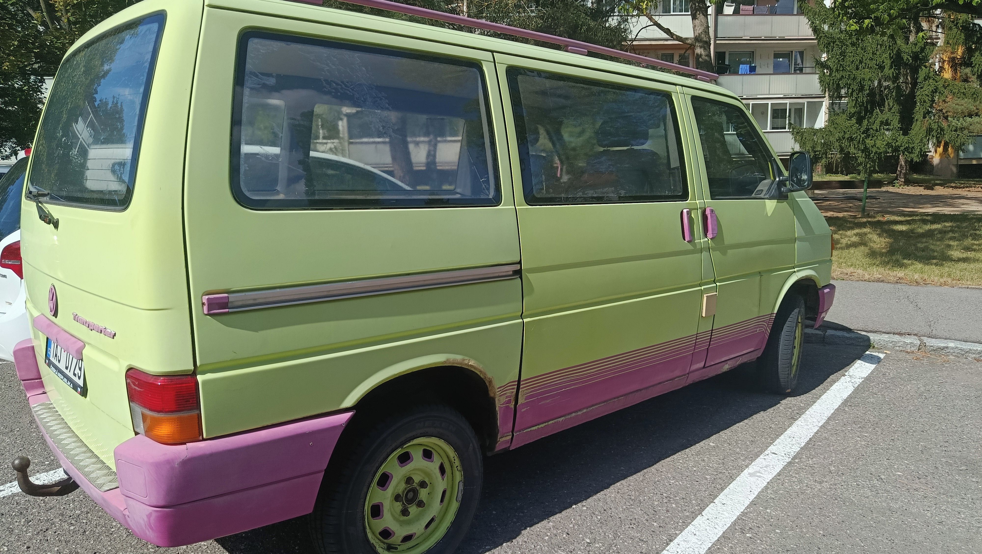 Volkswagen Transporter, T4, 2.4D - fotka 2