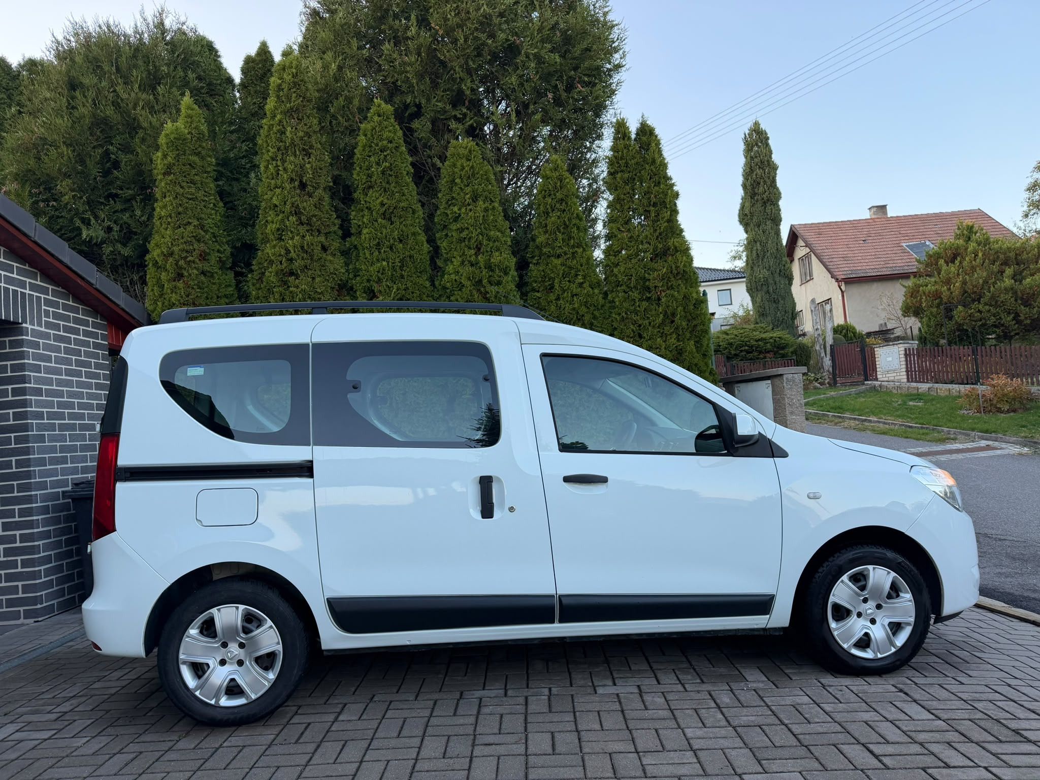 Dacia Dokker, 1,6 sce-75kw,CZ,1.maj.,rezerva - fotka 4