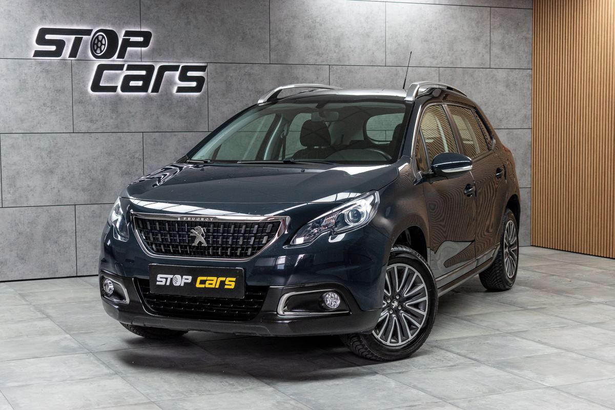 Peugeot 2008, 1.2 PureTech*PO SERVISE*ČR*
