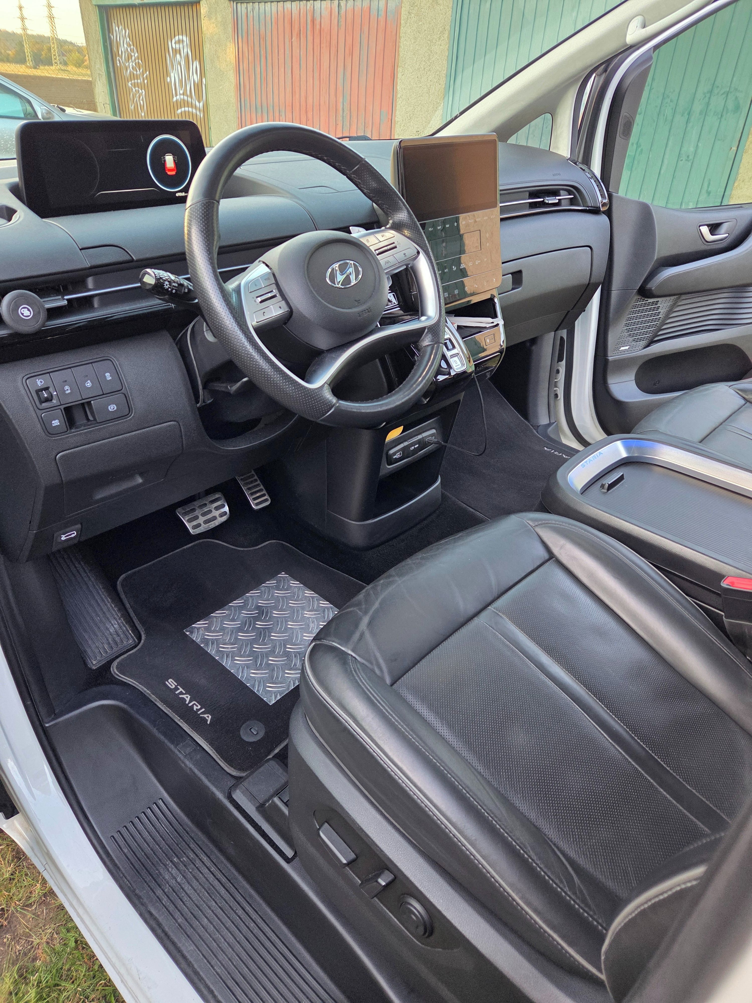Hyundai Staria - fotka 6