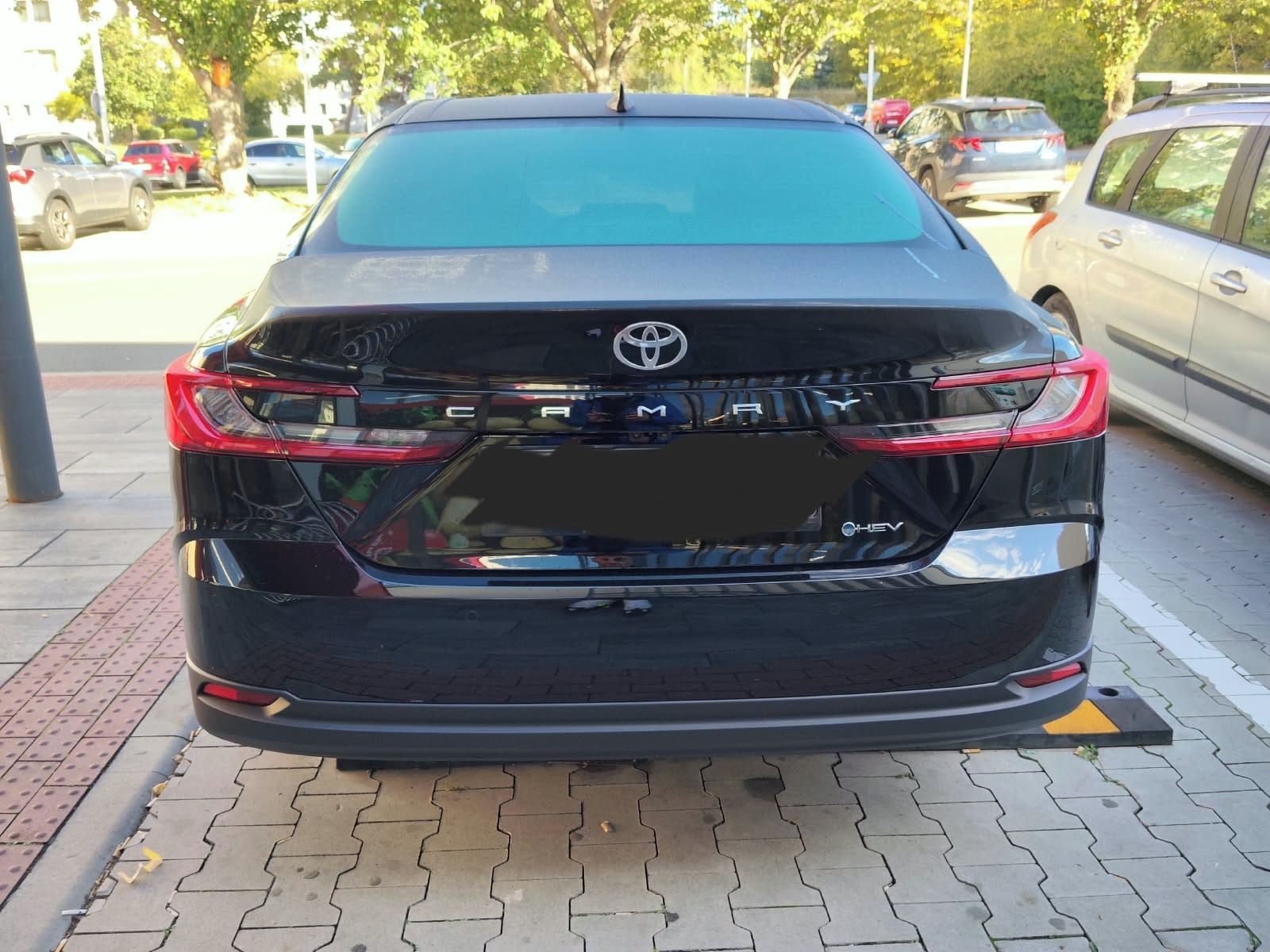Toyota Camry, 2.5 hybrid Exicutive (VIP) - fotka 2