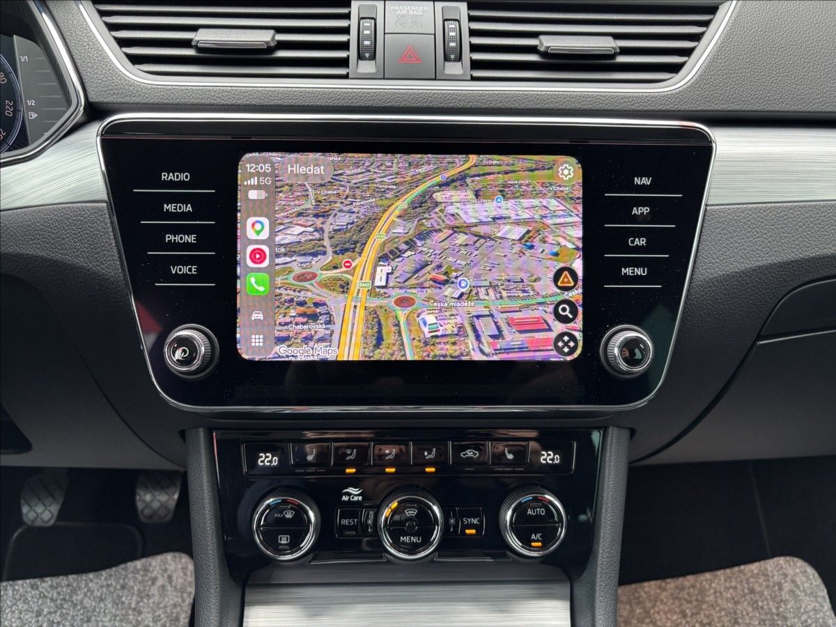 Škoda Superb, III Combi 2.0 TDi Style Navi - fotka 4