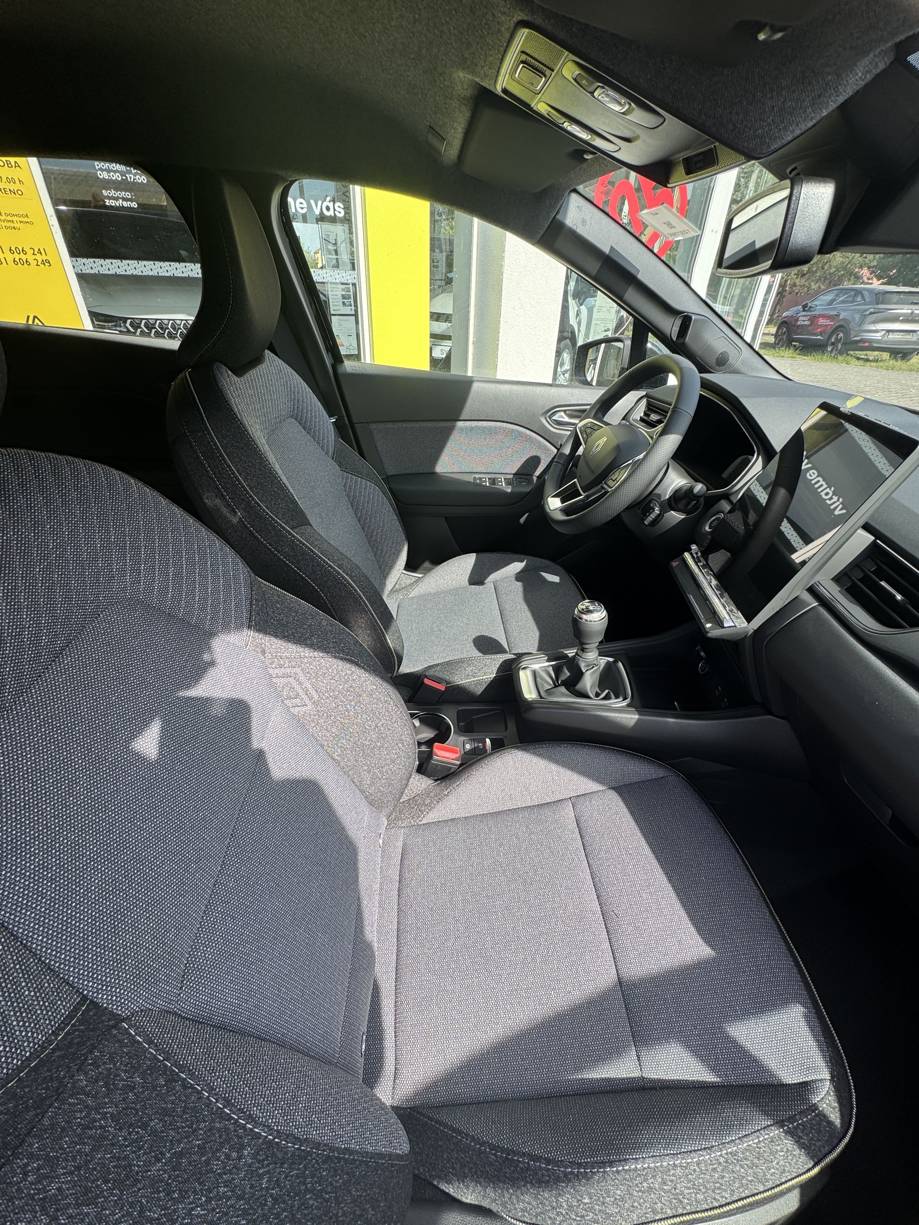 Renault Captur, Evolution TCe 115 - fotka 6