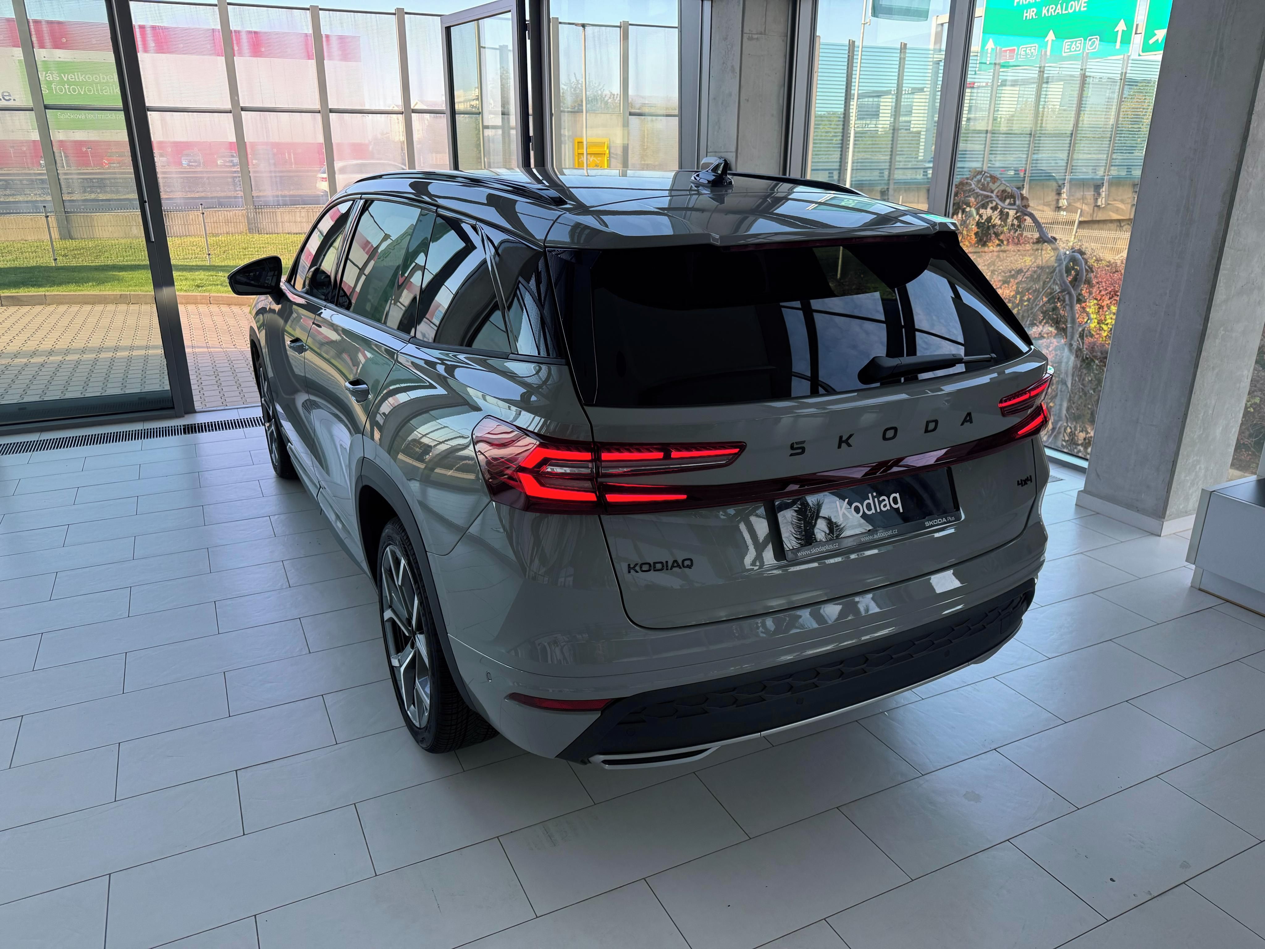 Škoda Kodiaq, 2,0 TDI 142 kW 4X4 - fotka 5