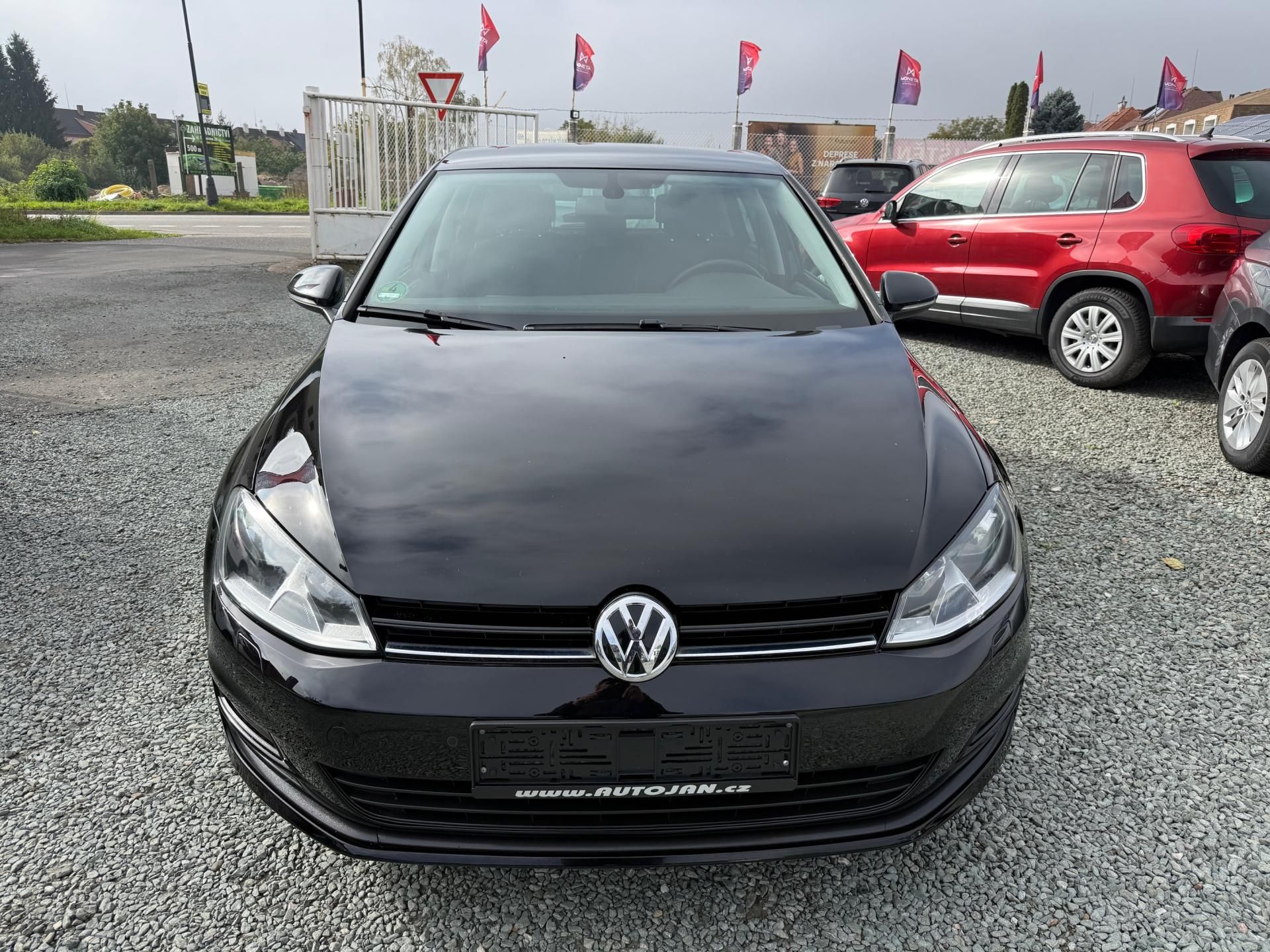 Volkswagen Golf, 1.2 TSI 81KW CUP - fotka 2