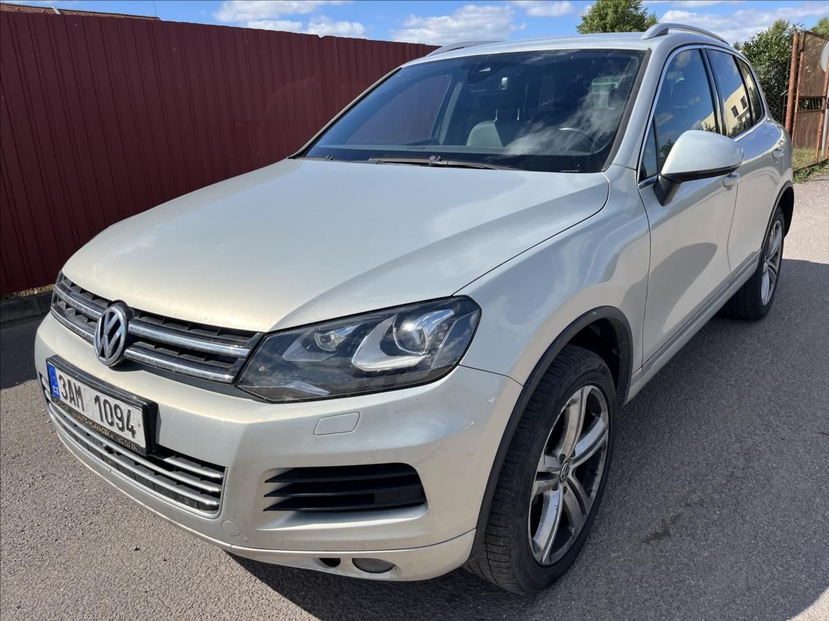 Volkswagen Touareg, 3,0 TDi V6 180KW 4x4 TAŽNÉ