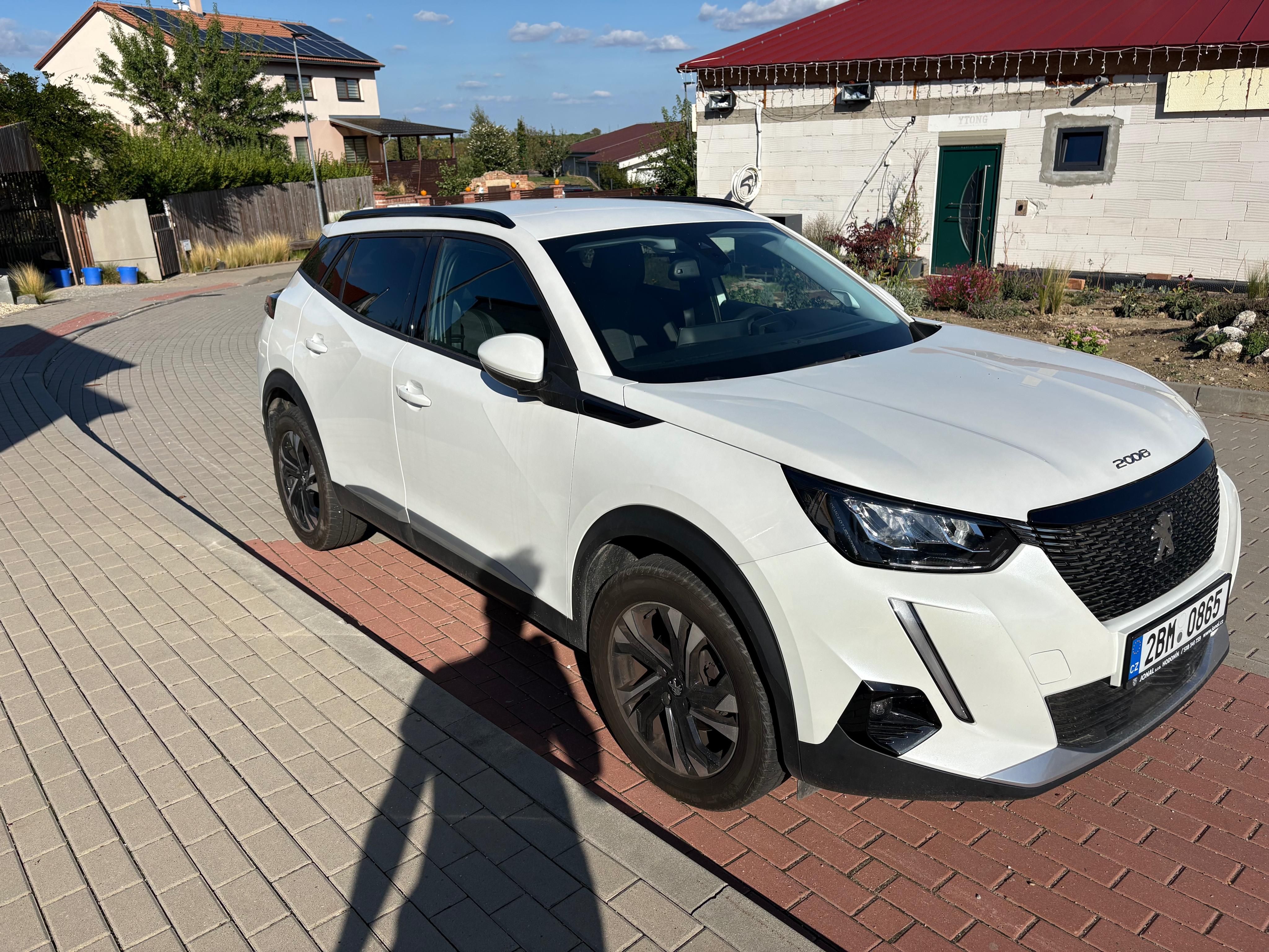 Peugeot 2008, ALLURE PACK 1.2 PureTech 130 - fotka 3