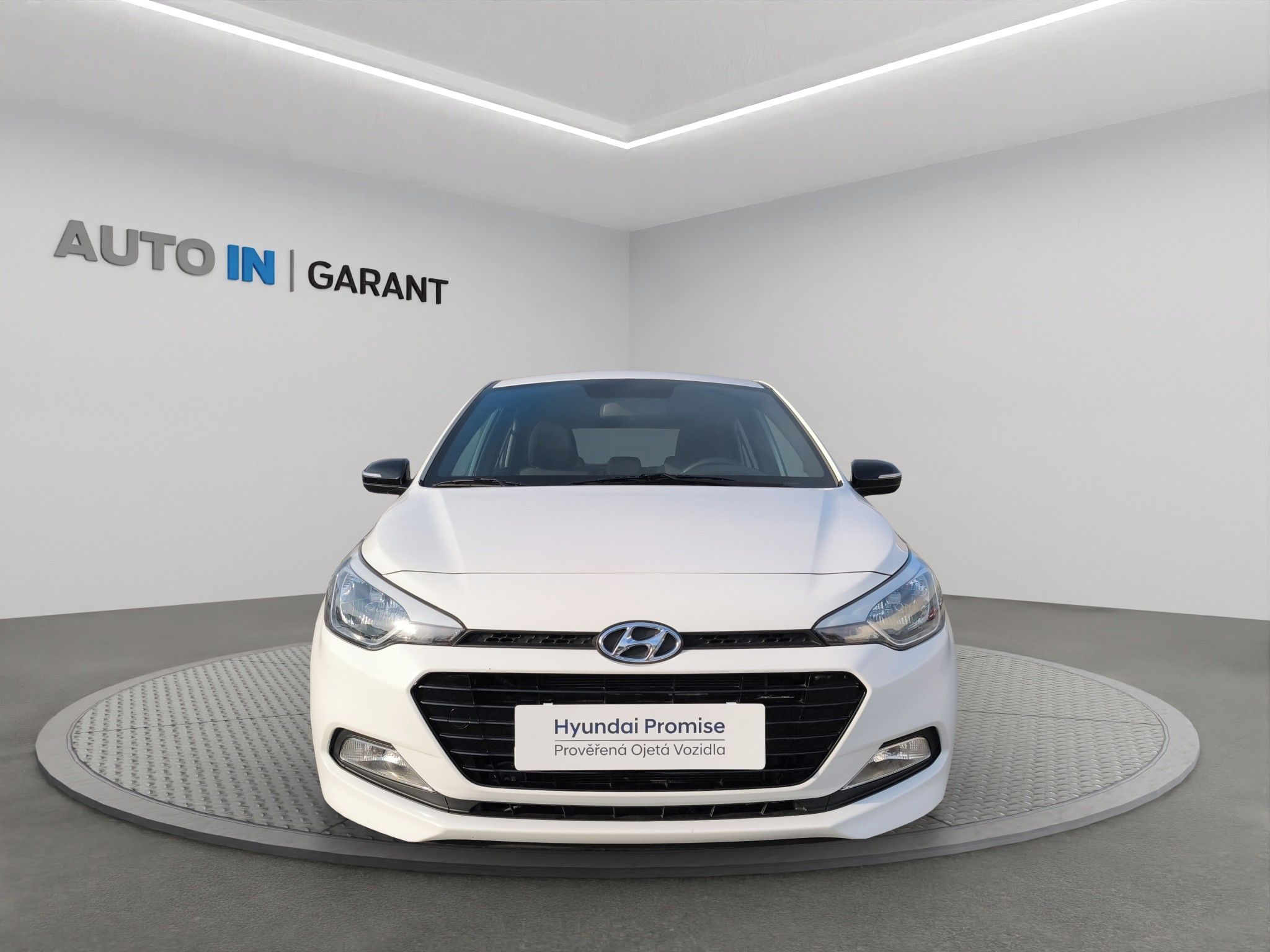 Hyundai i20, 1.2i 55kW, ČR, 1. Maj., Klima - fotka 2