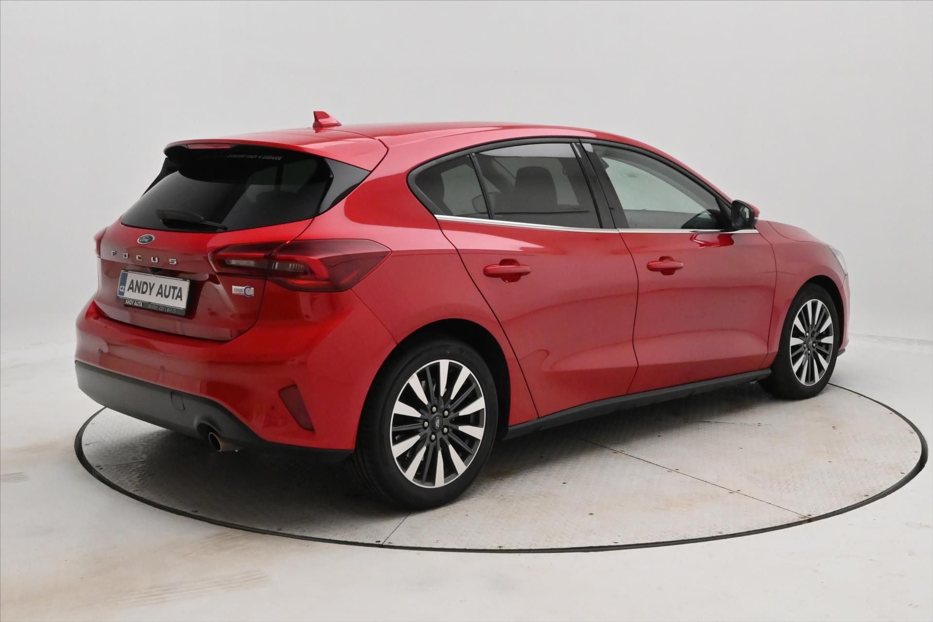 Ford Focus, 2,0 EcoBlue 110kW Titanium X Z - fotka 5