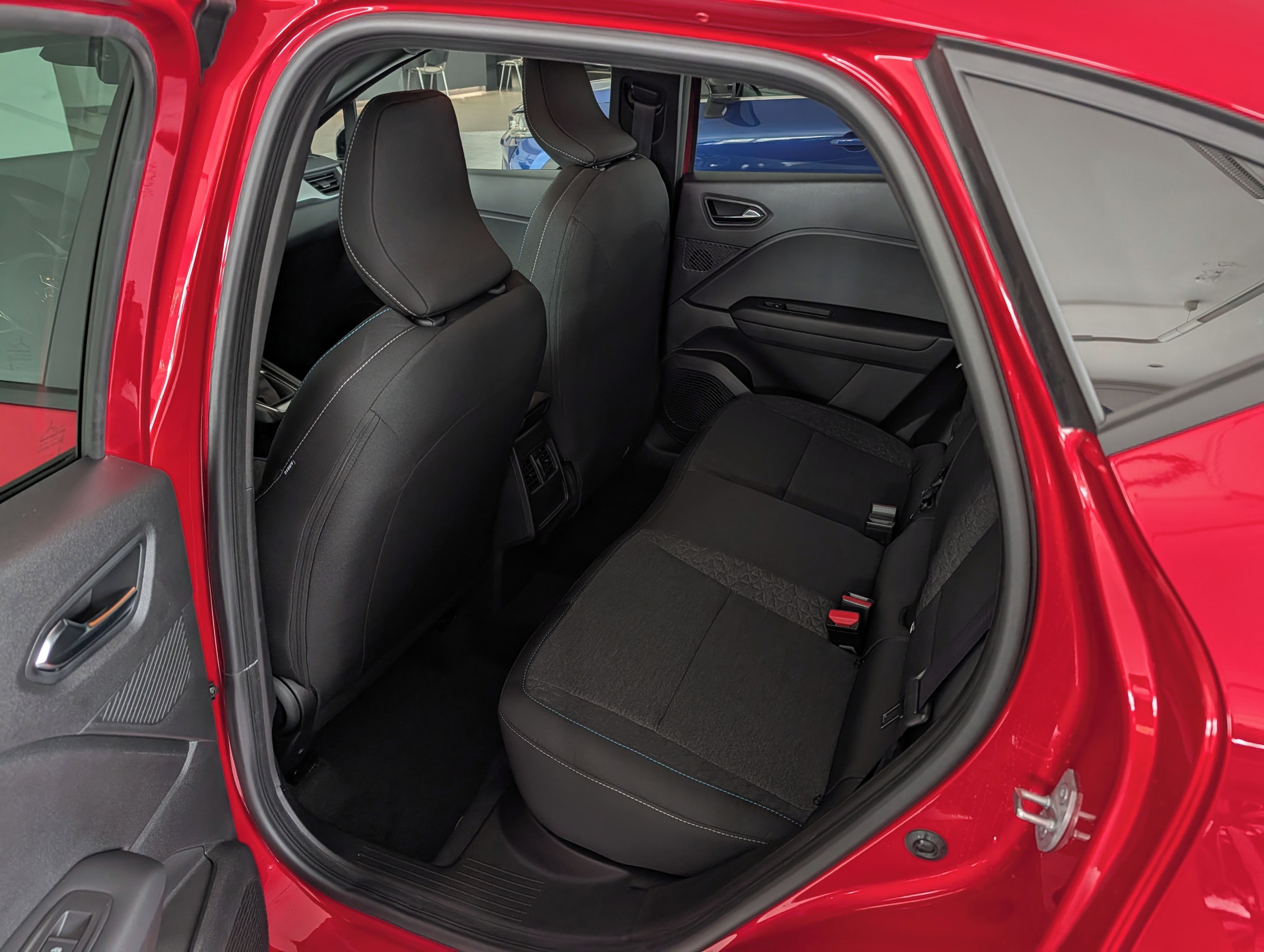 Mitsubishi ASX, INVITE+ 1.2 DI-T 84 kW / 115 k - fotka 6