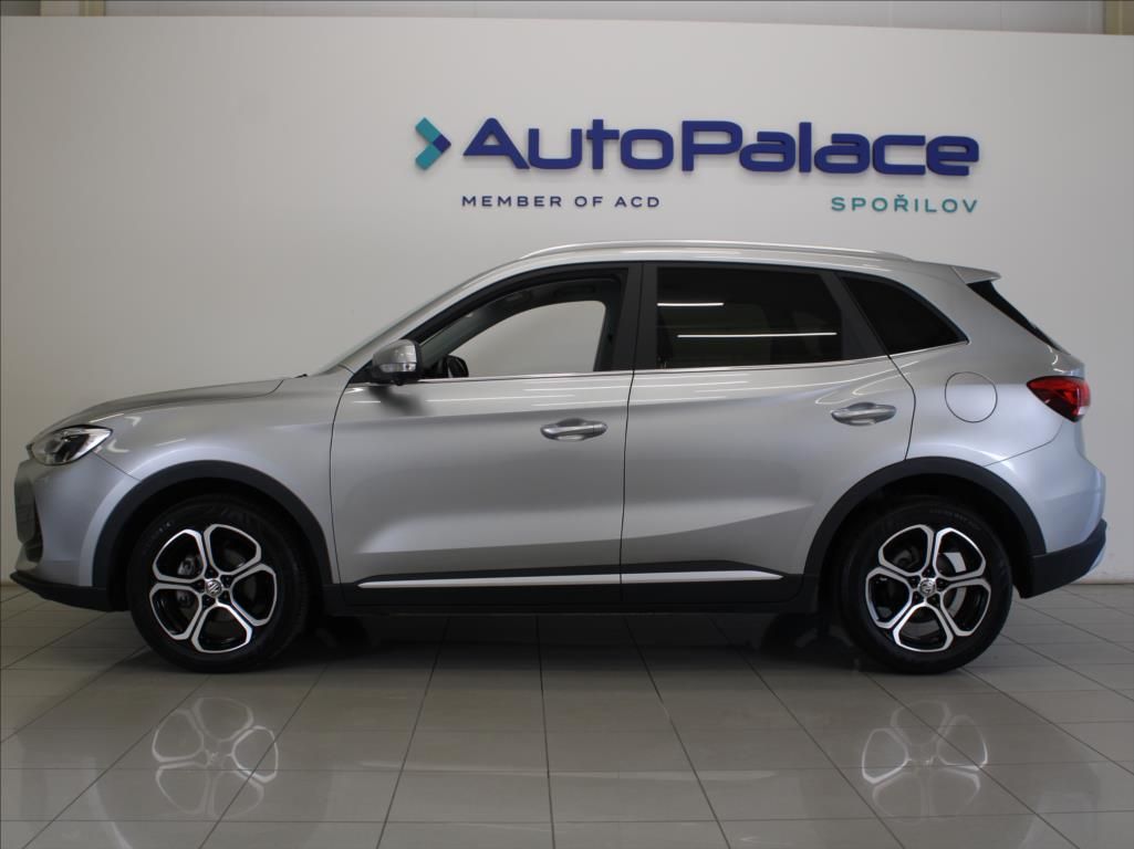 MG ZS, 1,5 i 85kW Elegance 9785km. ČR - fotka 5