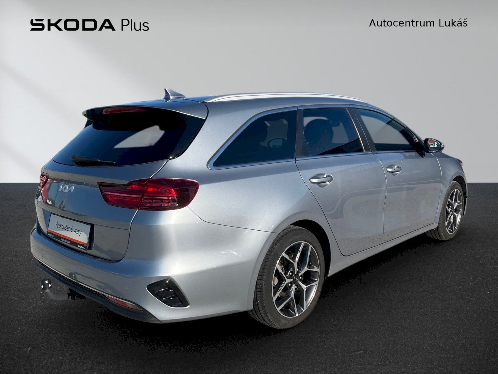 Kia Cee´d, SW TOP 1.5 T-GDI 103 kW DCT - fotka 2