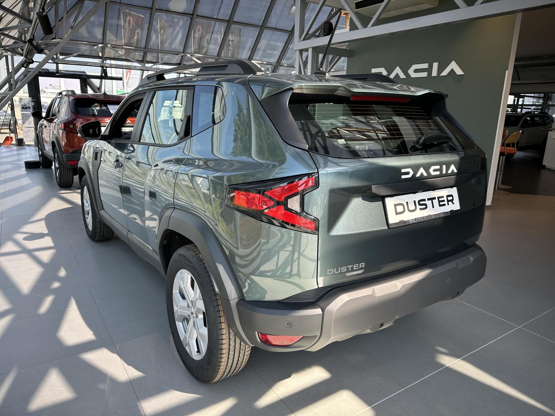 Dacia Duster, TRIBRID - LPG AUTOMAT 4X4 - fotka 6