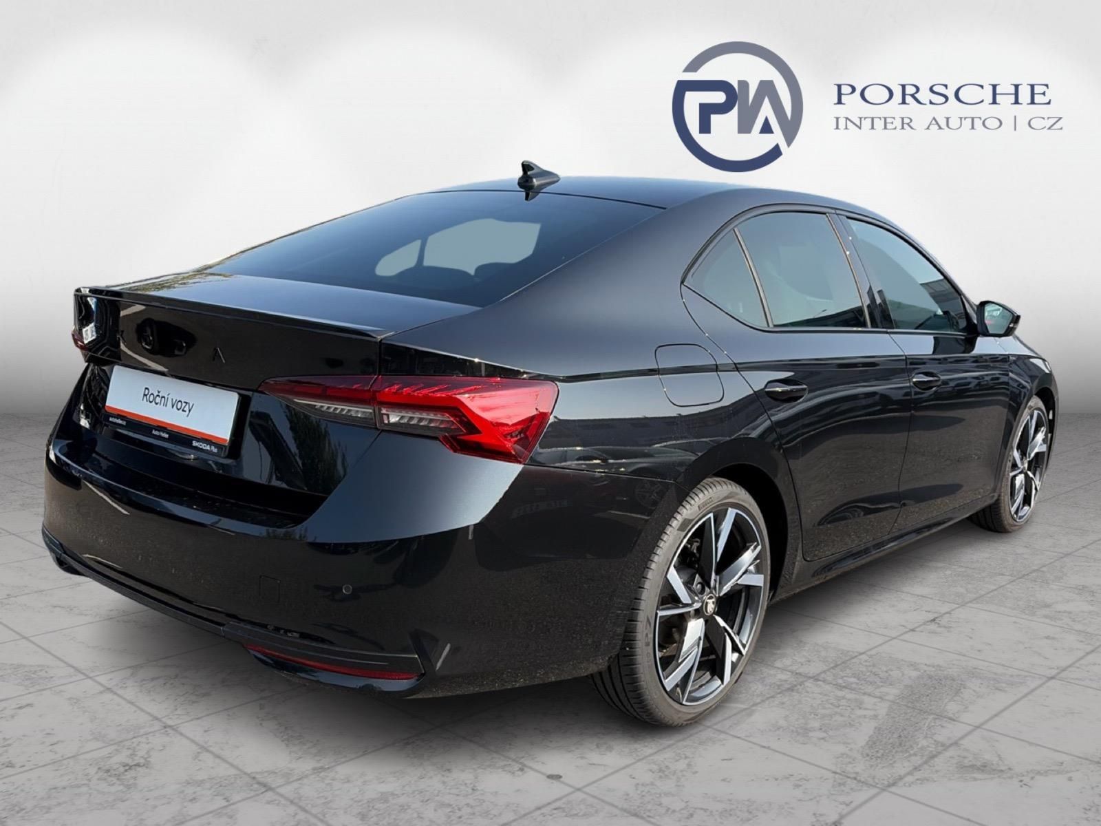Škoda Octavia, 1.5TSI 110kW SPORTLINE - fotka 2