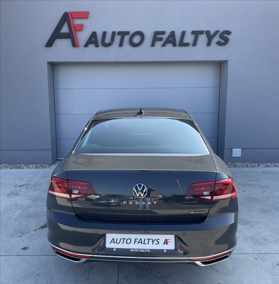 Volkswagen Passat, 2,0 TSI 200KW 4X4 DSG ČR. - fotka 4