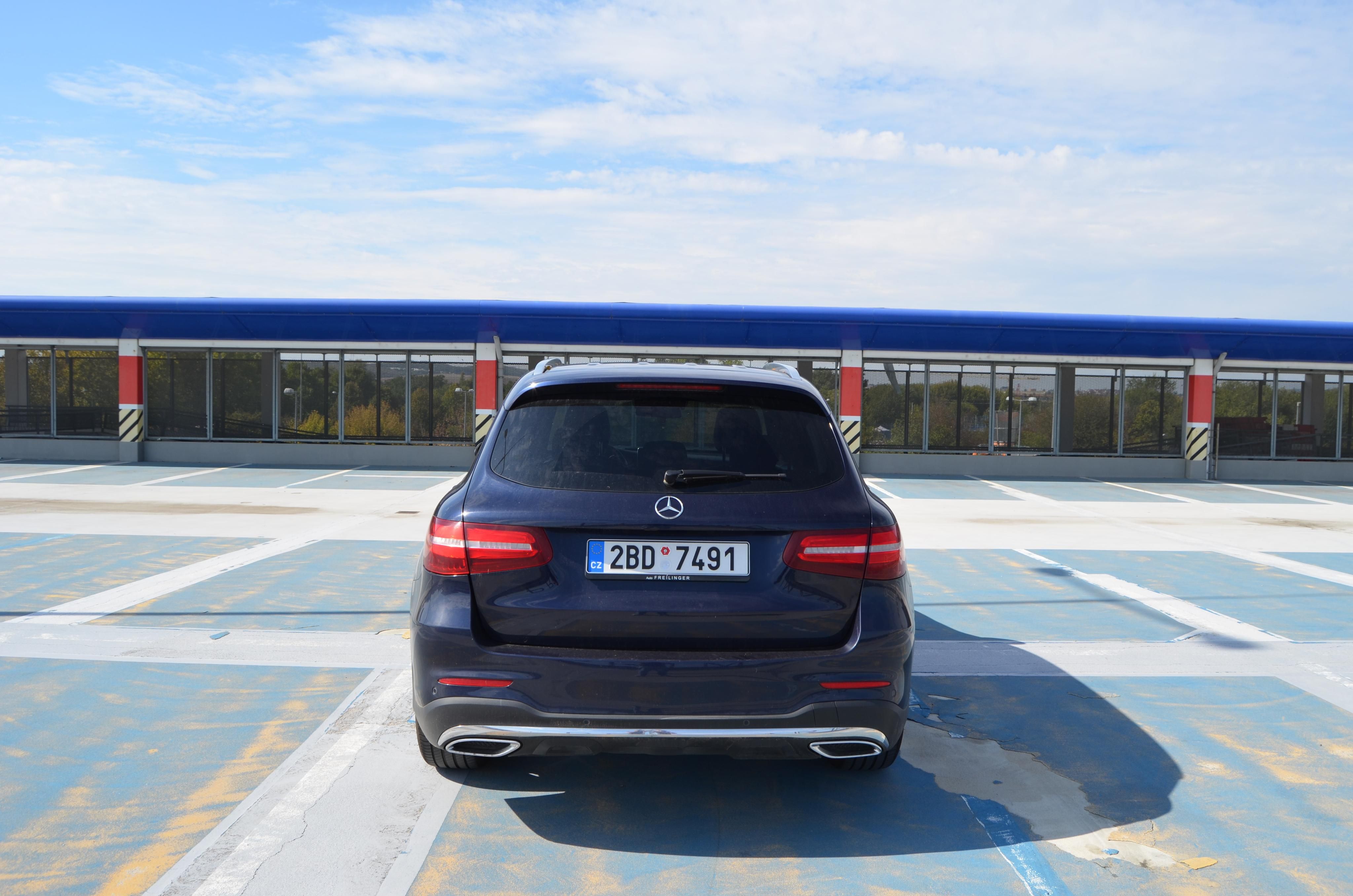 Mercedes-Benz GLC, Mercedes-Benz GLC 350 d 4MATIC - fotka 4