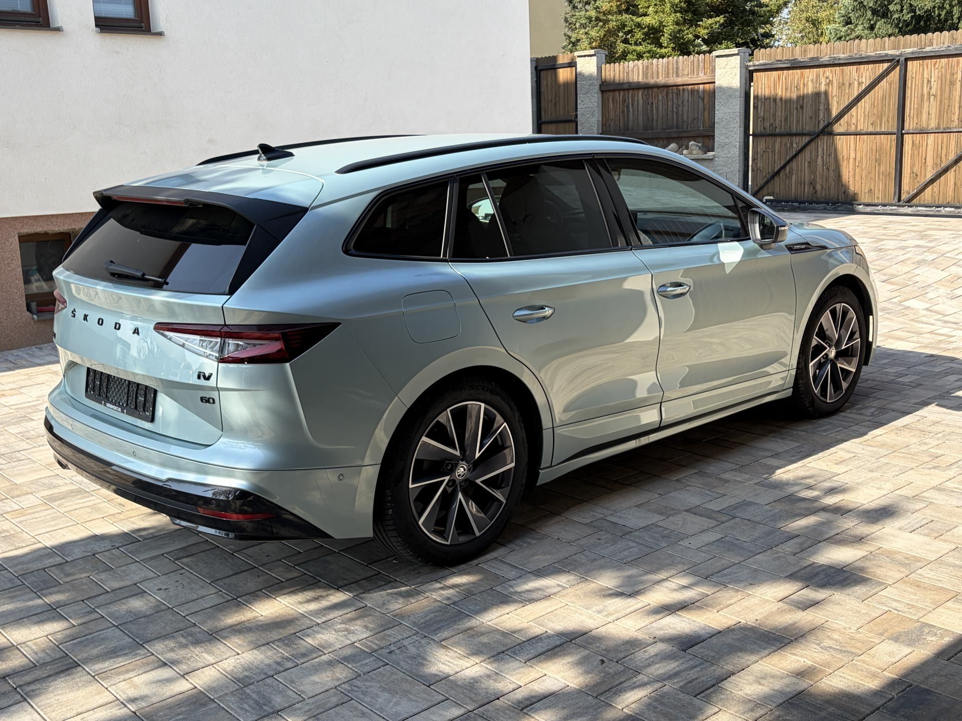 Škoda Enyaq, 60, Sportline, Matrix,TC,tazne - fotka 2
