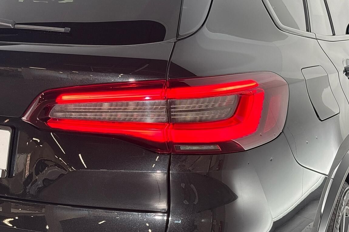 BMW X5, xDrive30d - fotka 5