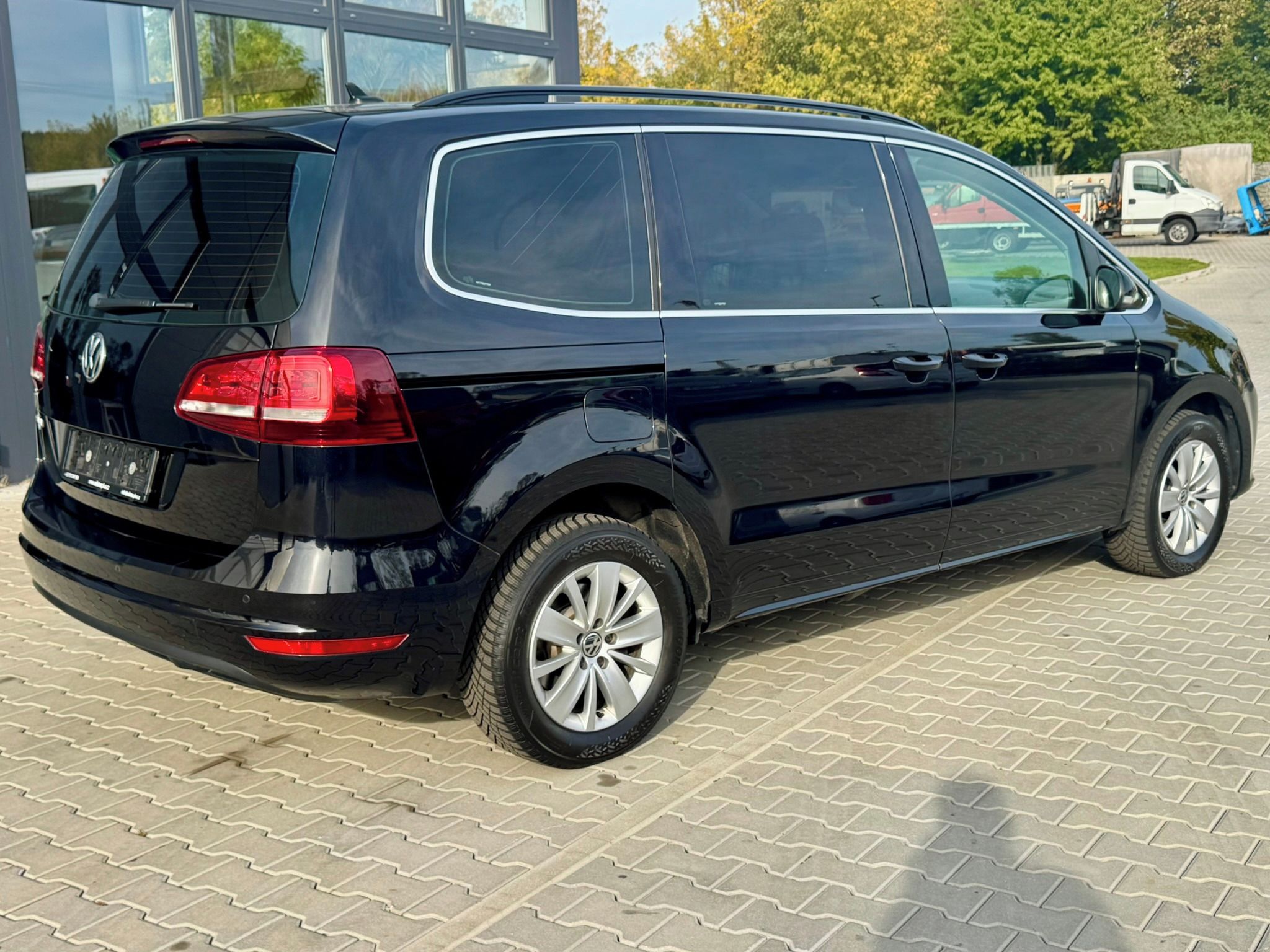 Volkswagen Sharan, 2.0 tdi Comfortline LED DPH - fotka 4