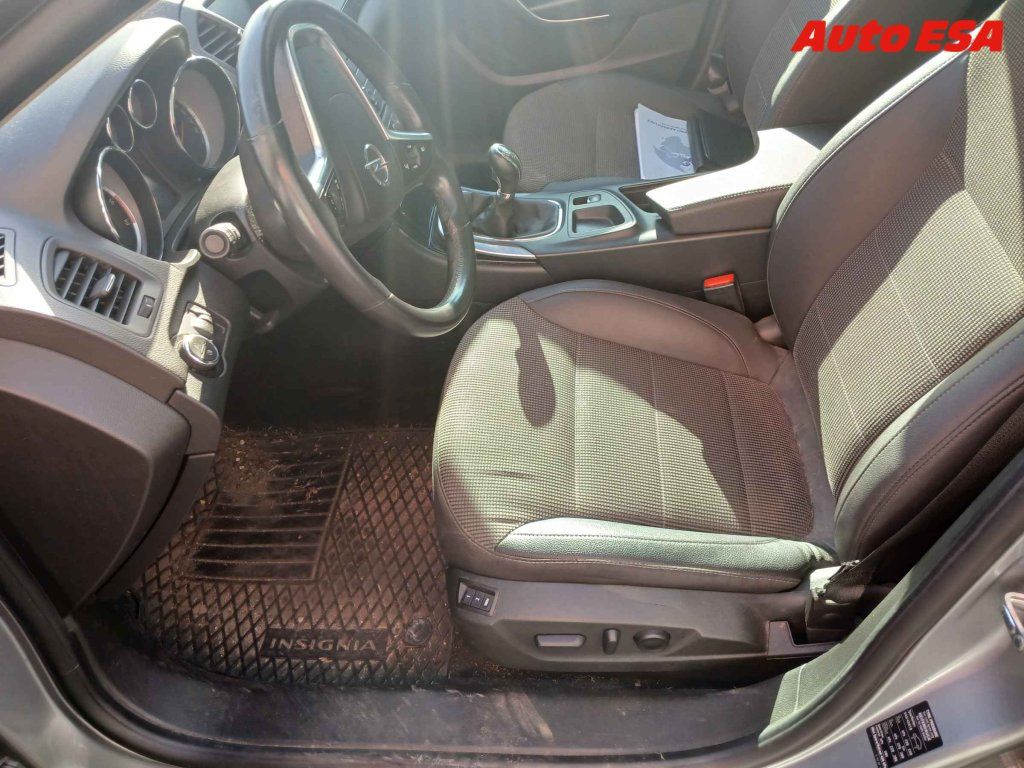 Opel Insignia, 2.0cdti 4x4,ČR - fotka 3
