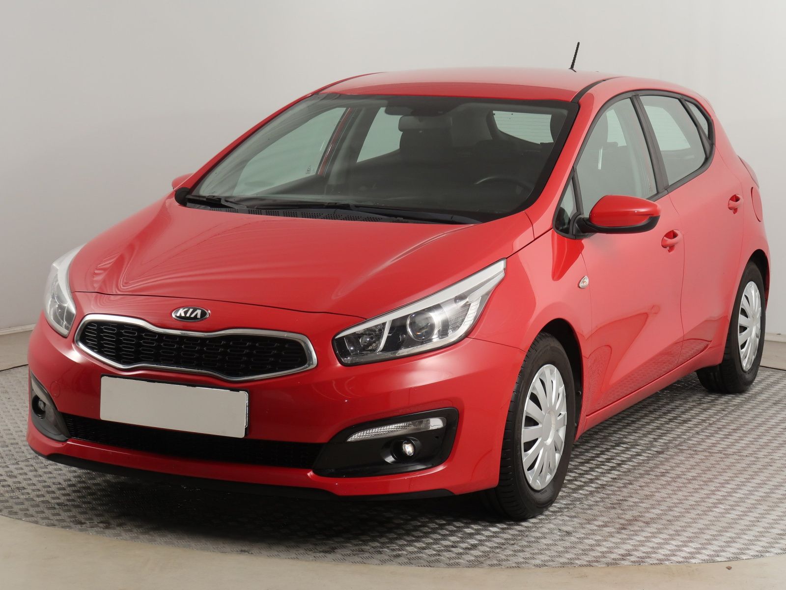 Kia Cee´d, 1.4 CVVT, ČR,1.maj, Serv.kniha - fotka 3