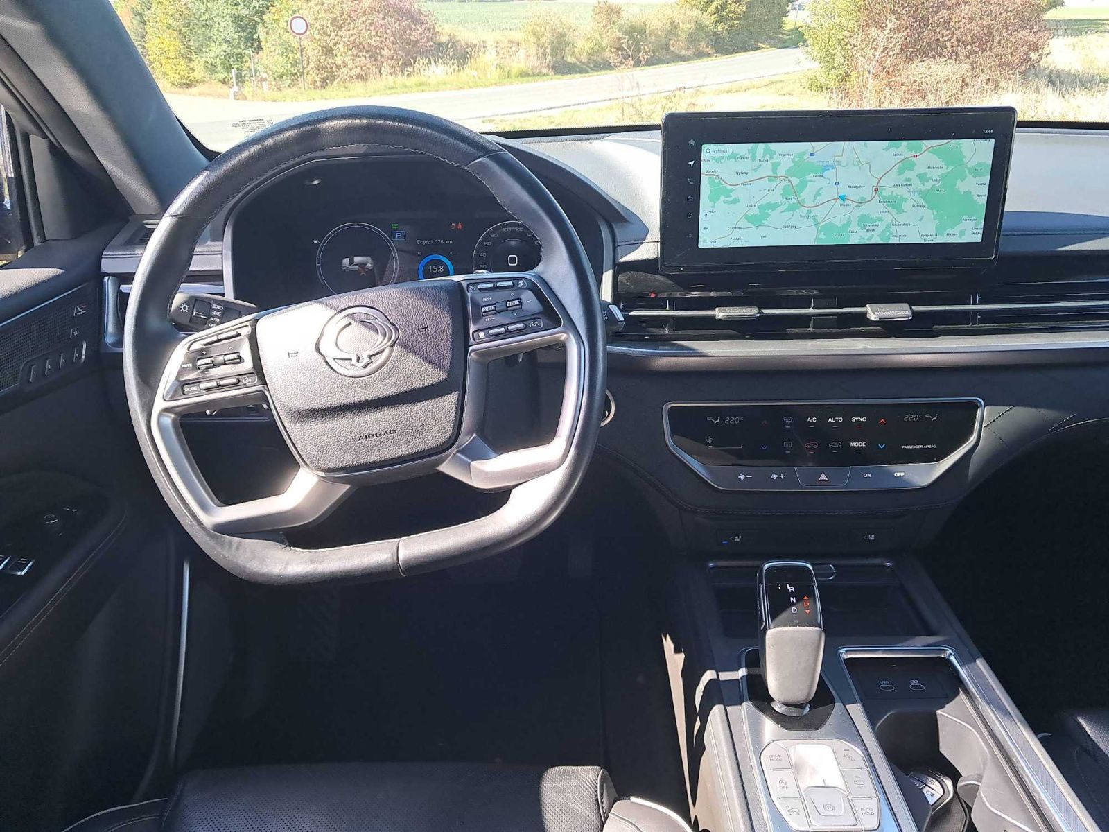 SsangYong Rexton, 2.2 Diesel, 4X4, Automat, ČR - fotka 3