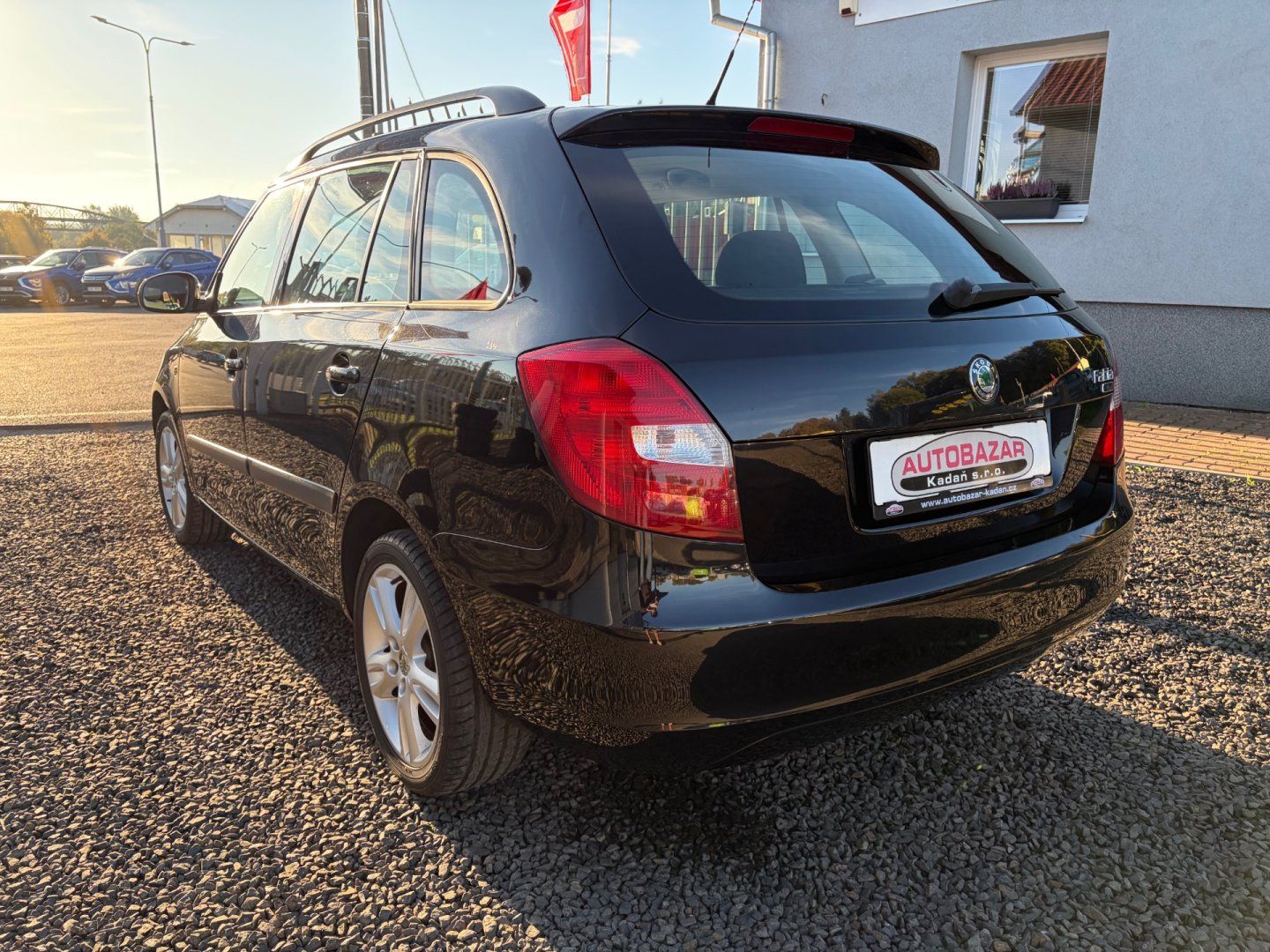 Škoda Fabia, II 1,6 KOMBI,KLIMA,1.MAJ. - fotka 3