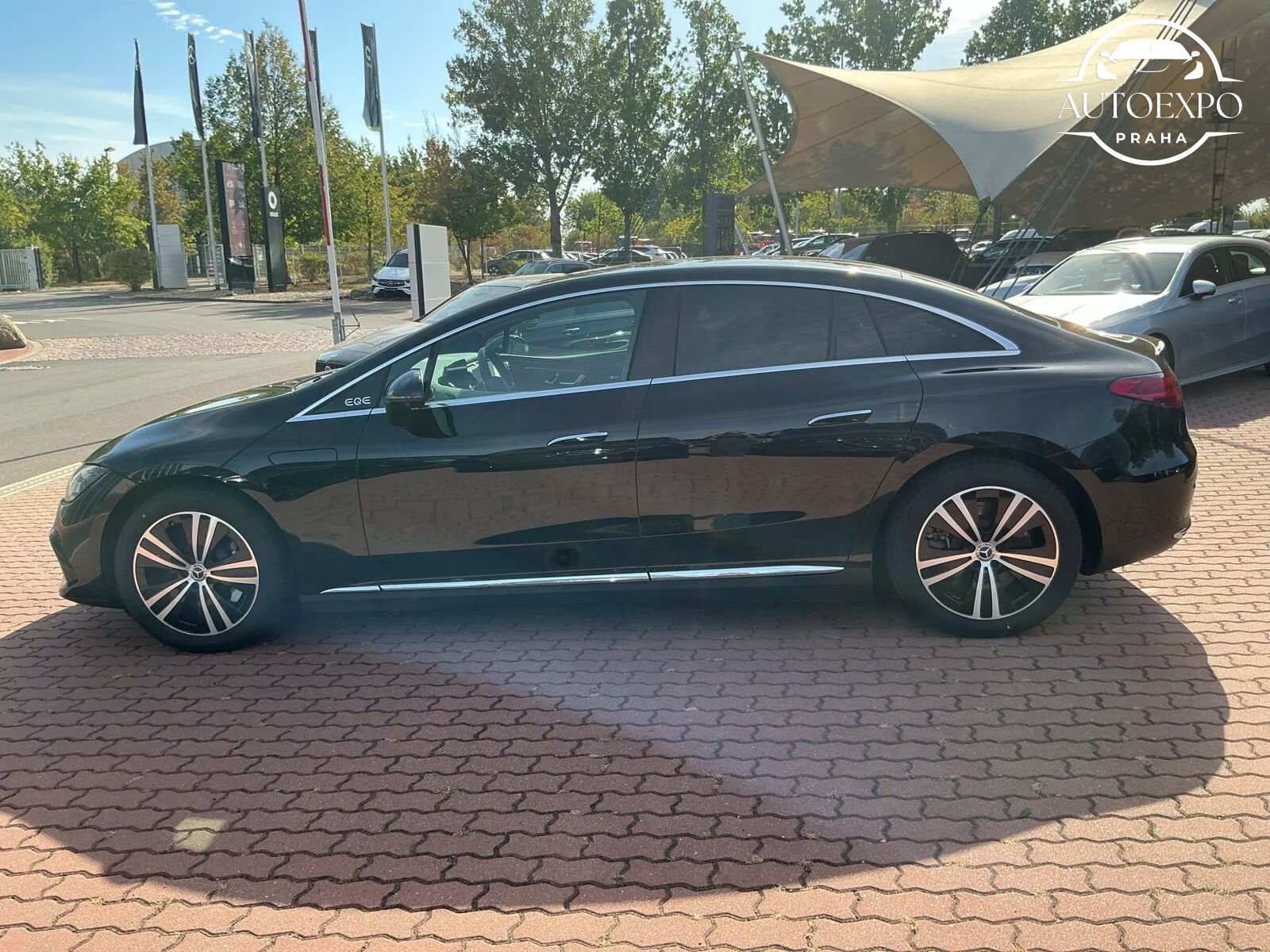 Mercedes-Benz EQE, 300 Distronic* 360°Camera* - fotka 6