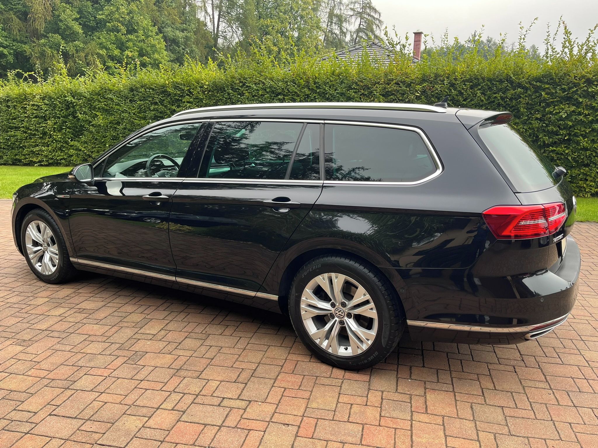 Volkswagen Passat, 2.0BiTDI Highline ACC Panorama - fotka 5