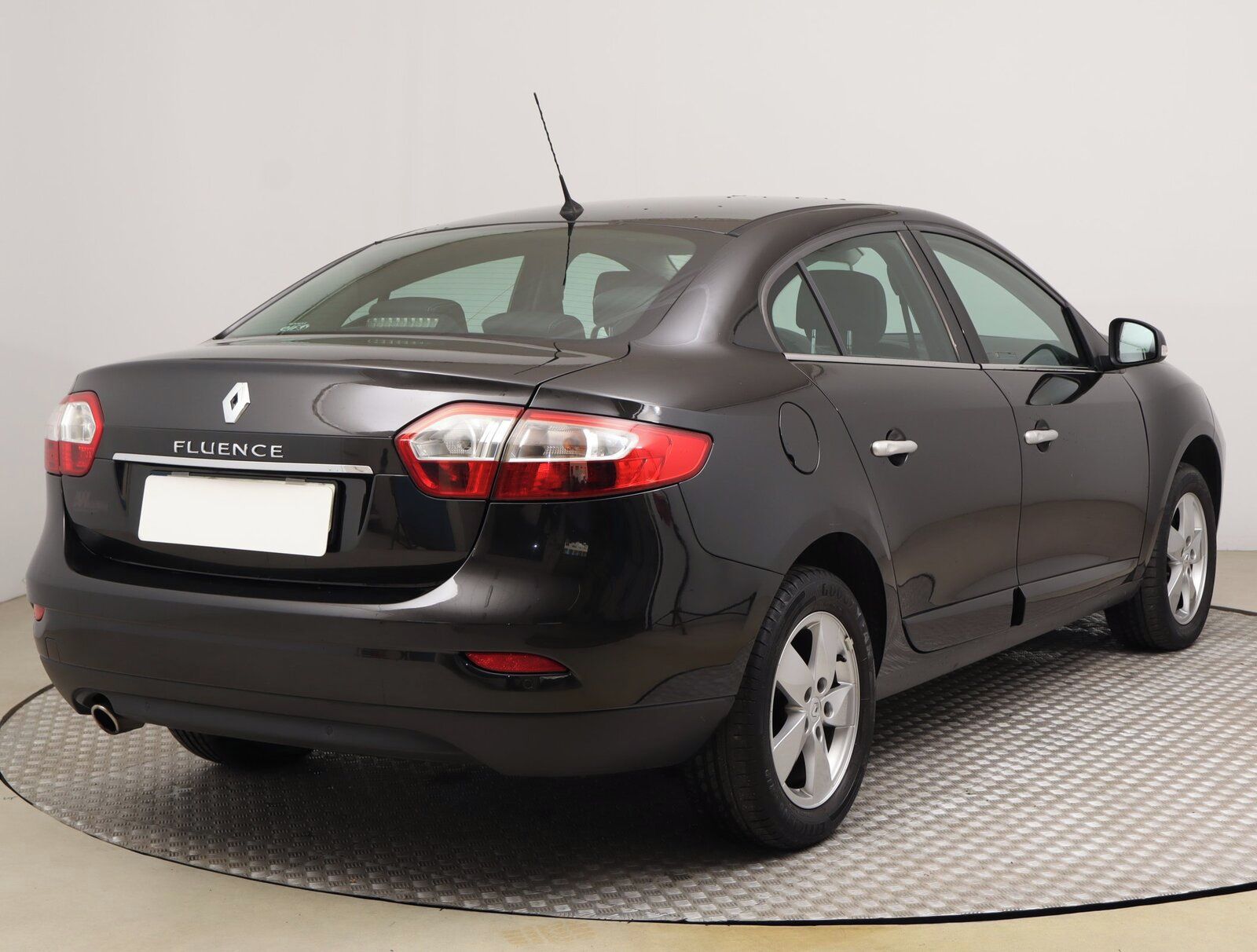Renault Fluence, 1.6 16V, Automatická klima - fotka 5