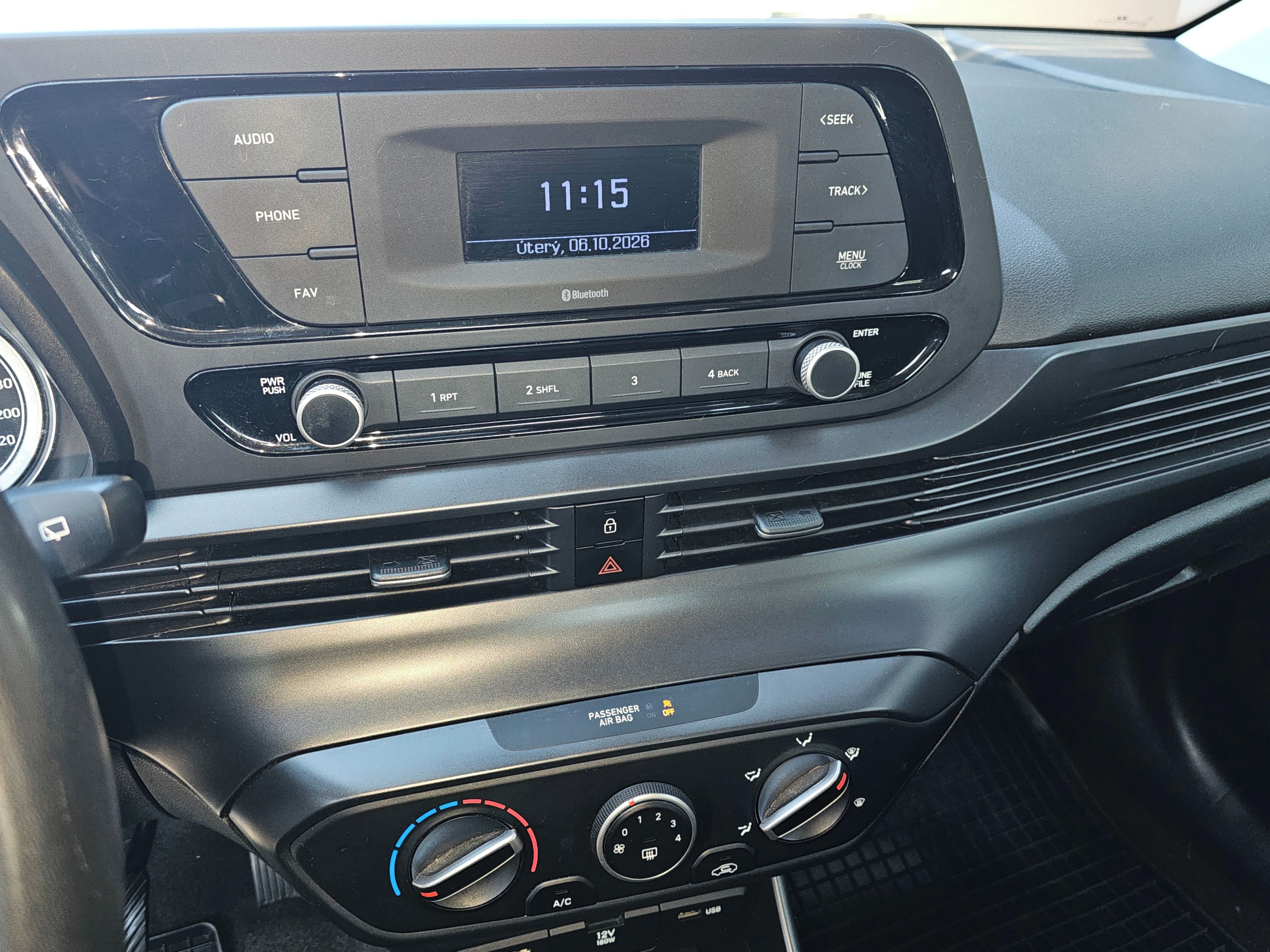 Hyundai i20, 1,2DPi Comf.Club,tažné, ALU16 - fotka 6