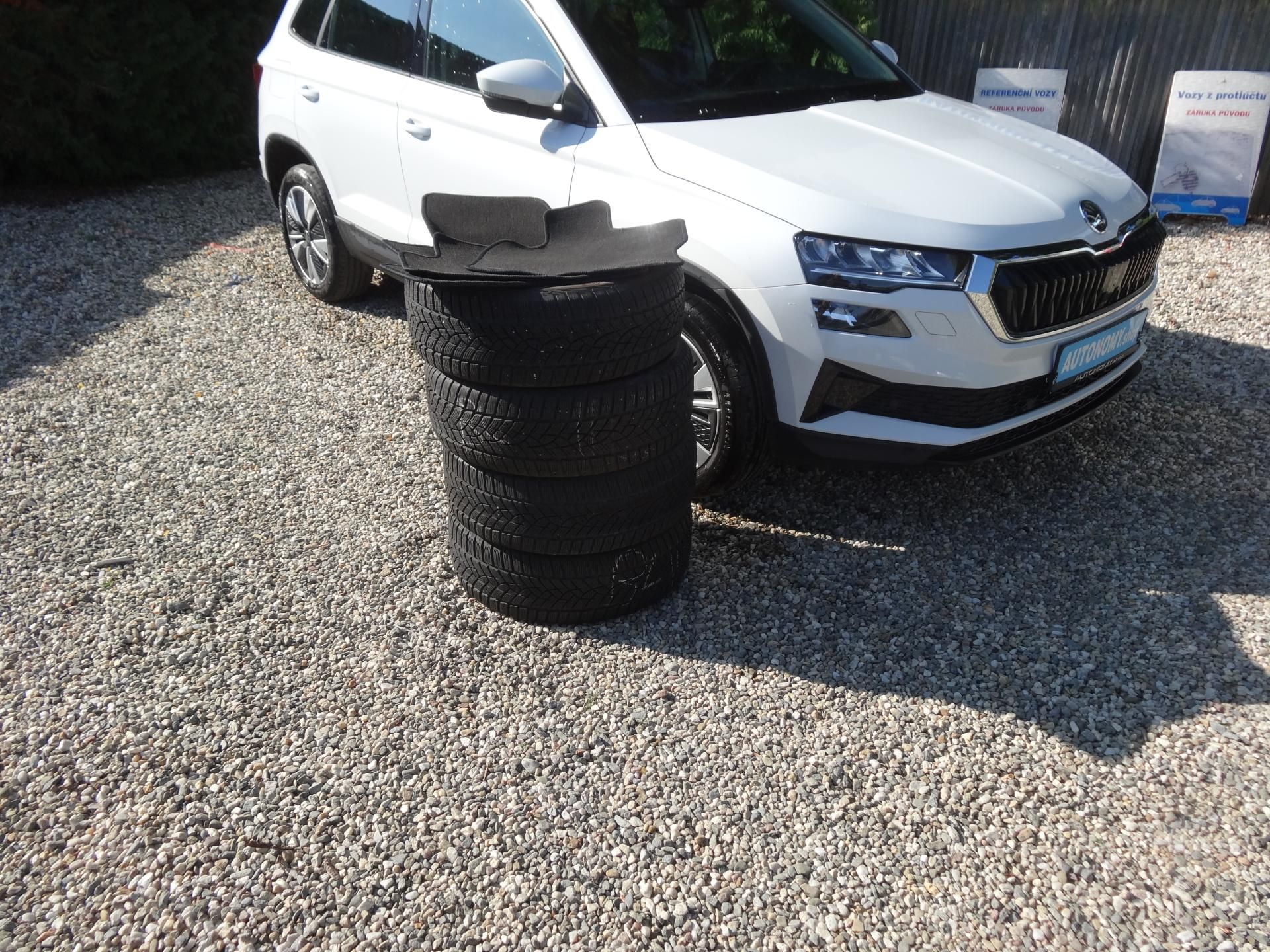 Škoda Karoq, 1.5TSi DSG taž.zař. Style plus - fotka 4