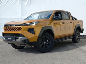 Toyota Hilux, 2,8 2.8L D 204k 48V MHEV  Doub