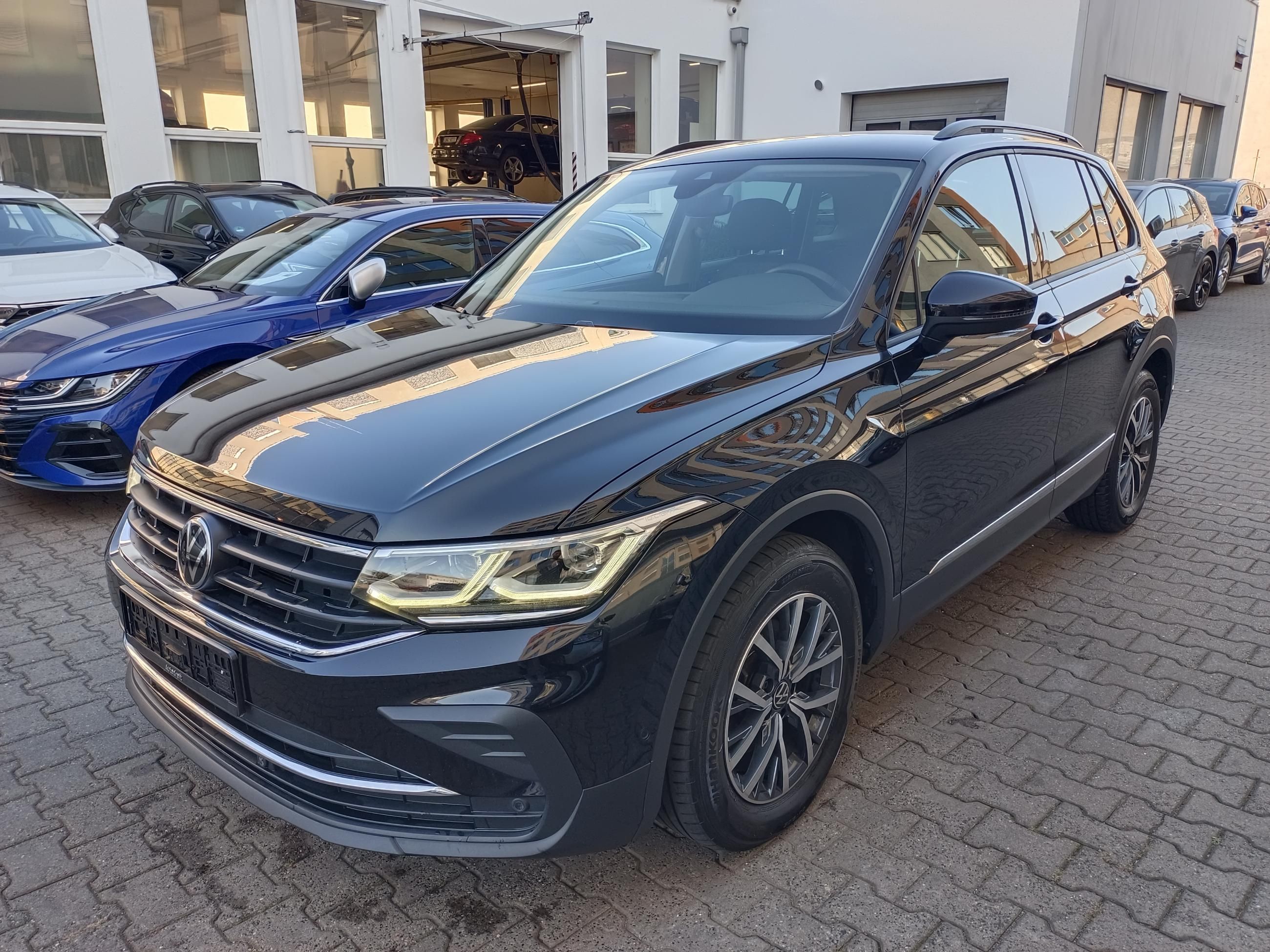 Volkswagen Tiguan, 2.0 TDI 110kW DSG / Tažné - fotka 3