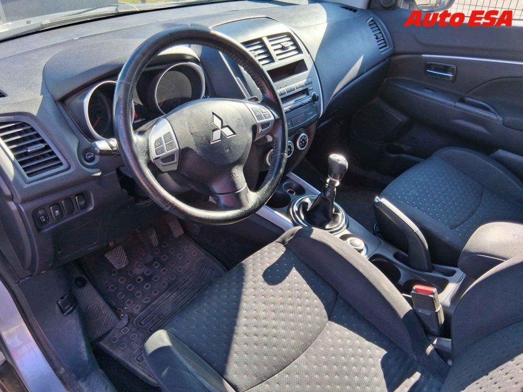 Mitsubishi ASX, 1.8 Di-D Mivec,2.maj,ČR - fotka 3