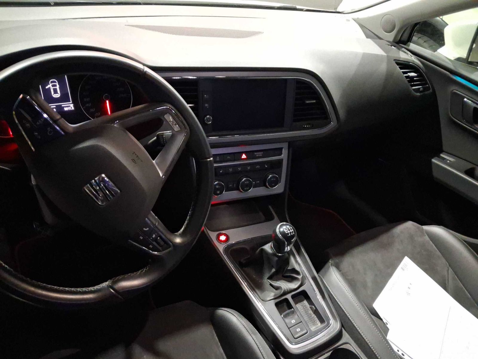 Seat Leon, 1.4 TSI, Serv.kniha, Kůže - fotka 3