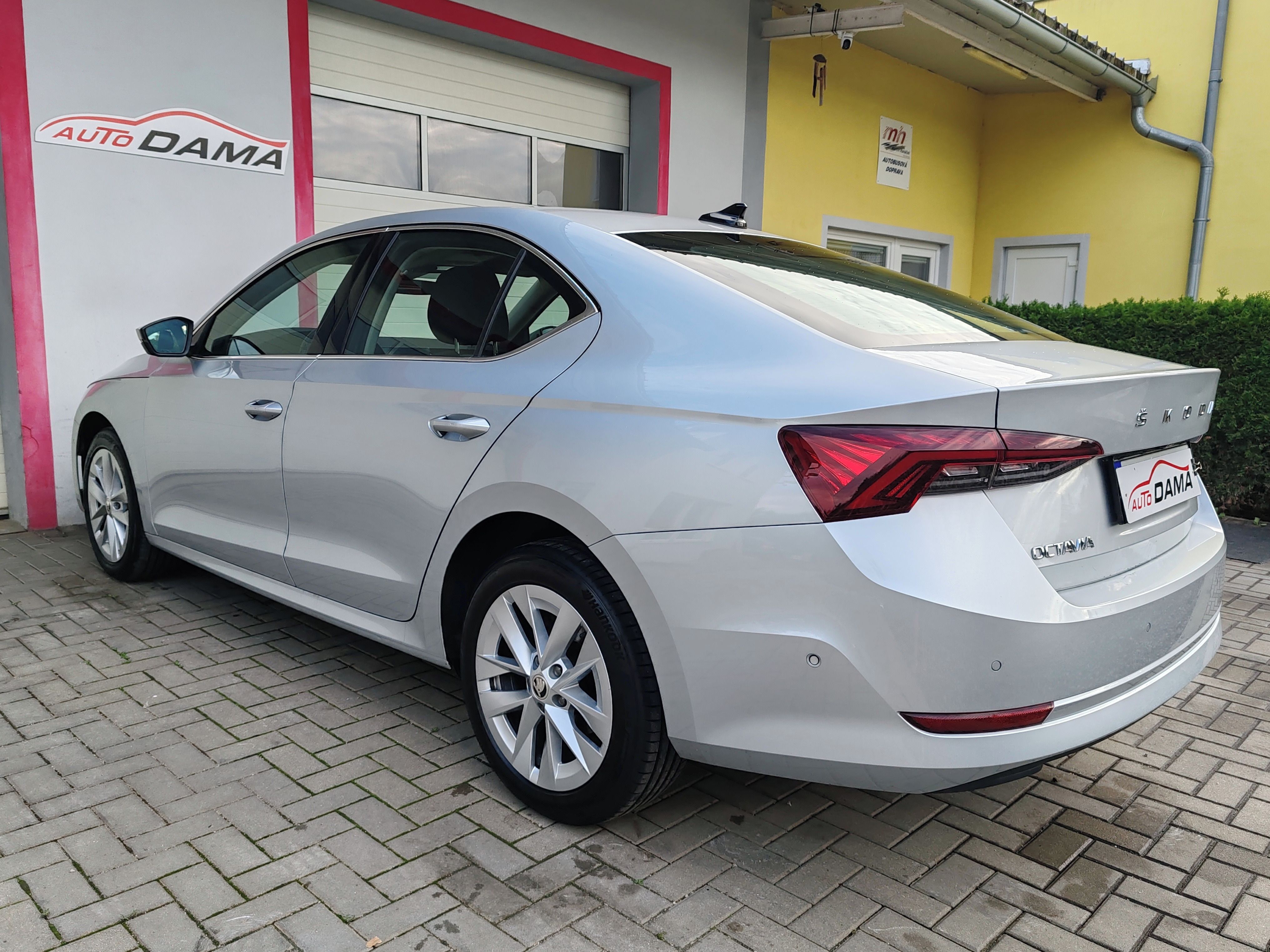 Škoda Octavia, 2.0TDI 110KW DSG STYLE PLUS - fotka 6