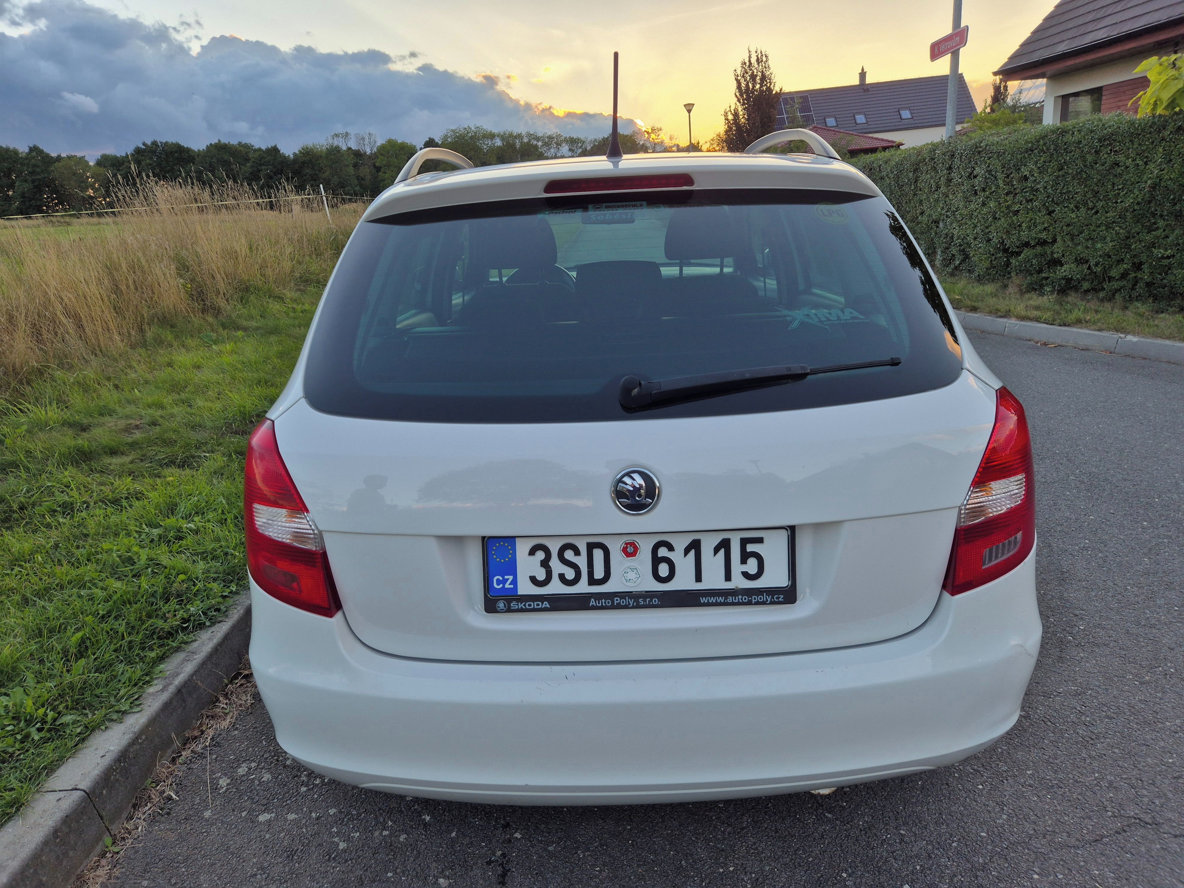 Škoda Fabia - fotka 3