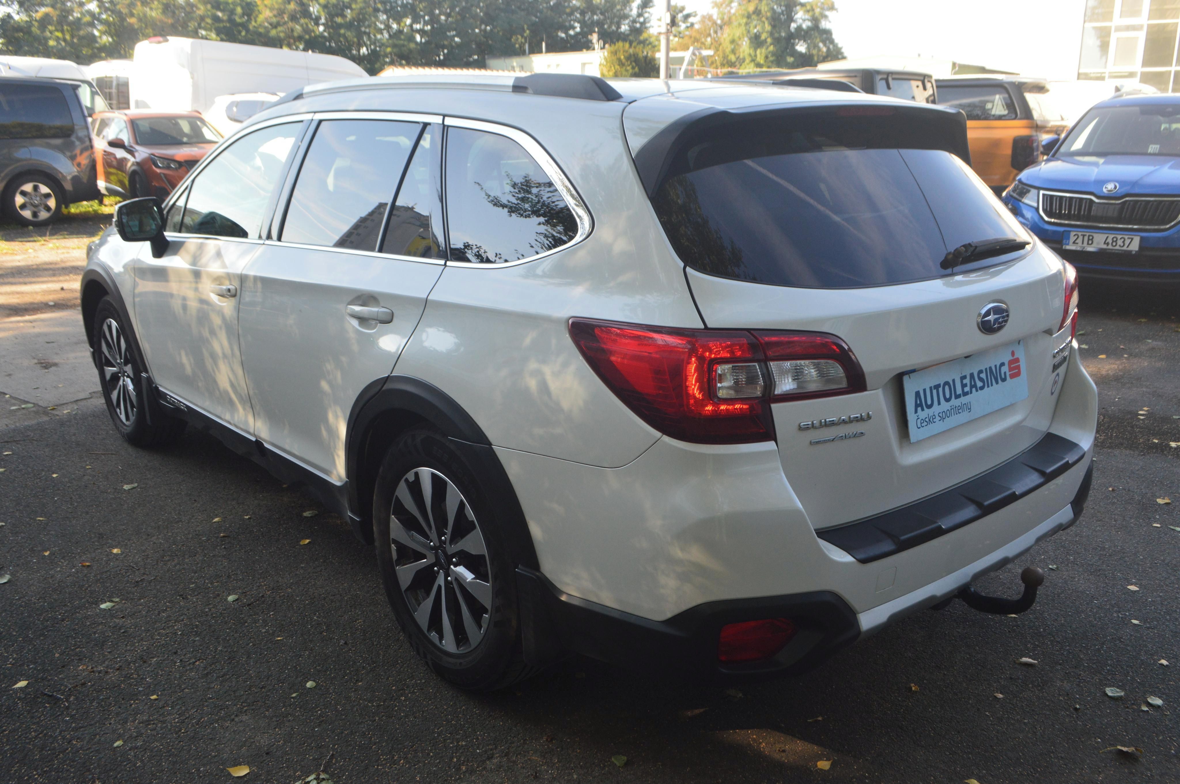 Subaru Outback, 2,5i/129 1.MAJITEL TAŽNÉ Z.KOL - fotka 6