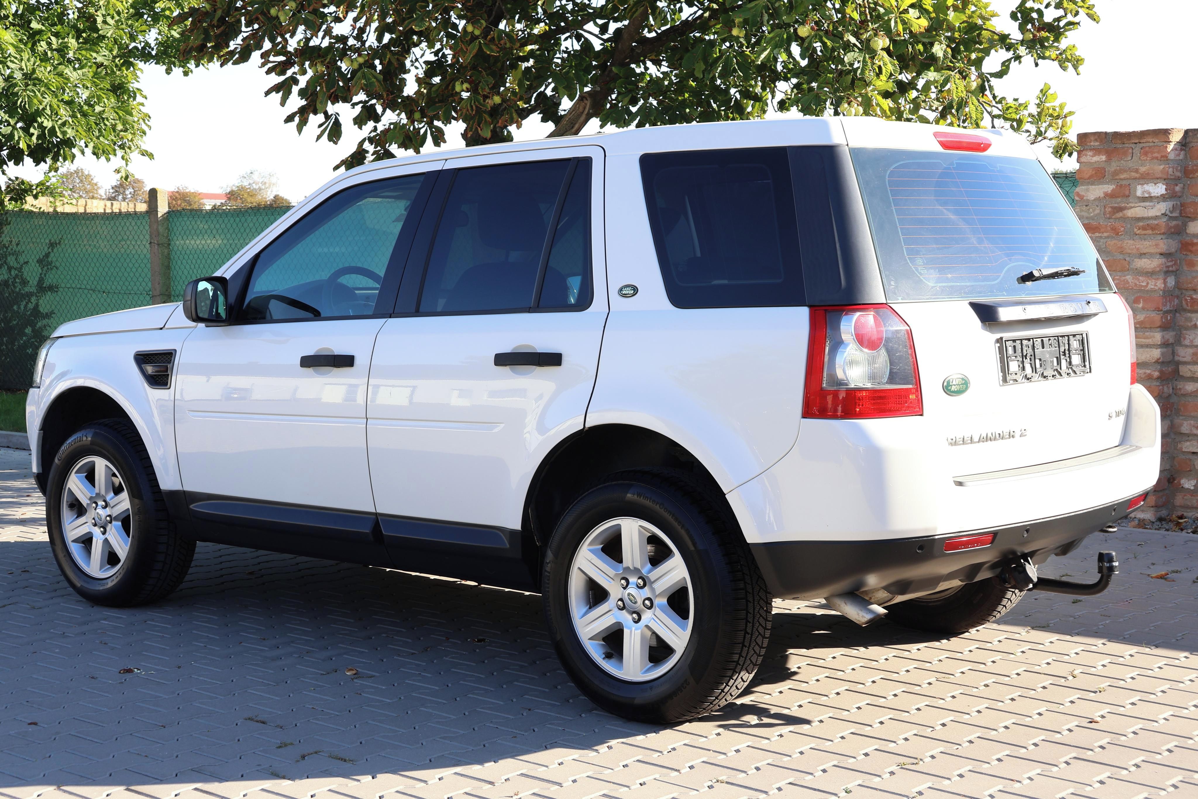 Land Rover Freelander, 2.2TD4 4X4 MAN P.SERVIS TAŽNÉ - fotka 4