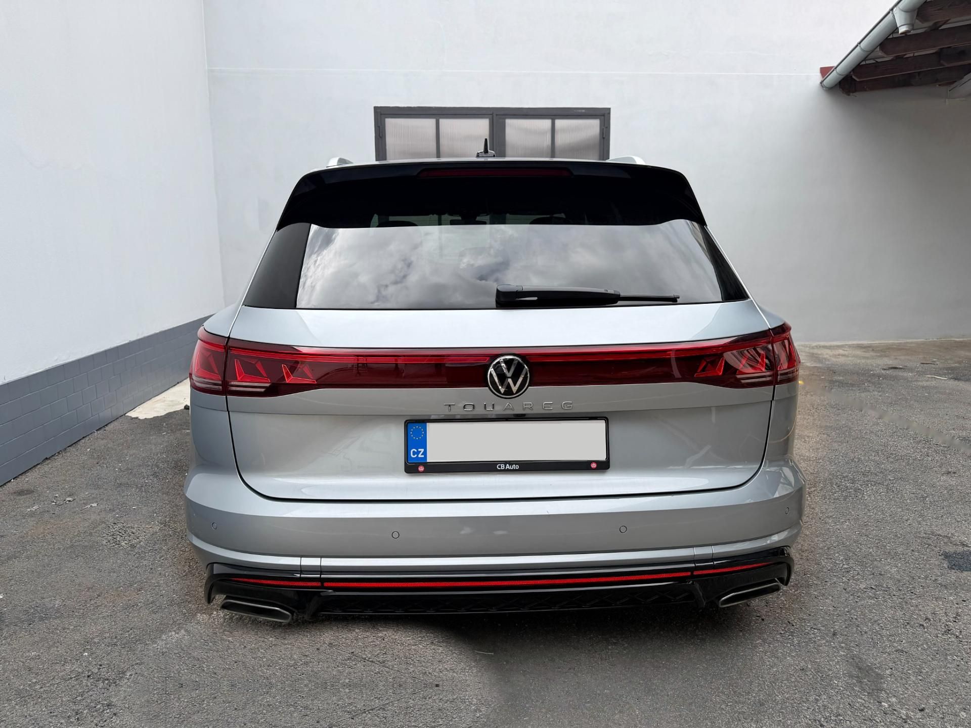 Volkswagen Touareg, R-Line V6 3.0 TDI - fotka 5