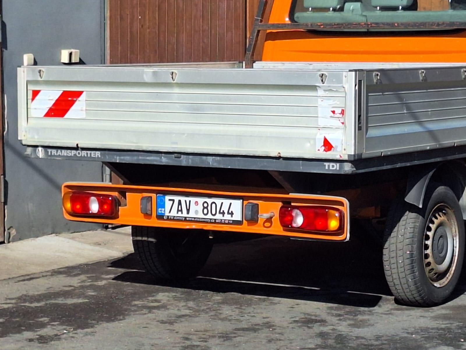 Volkswagen Transporter, T5 2,0TDi DOKA 6míst valník - fotka 5