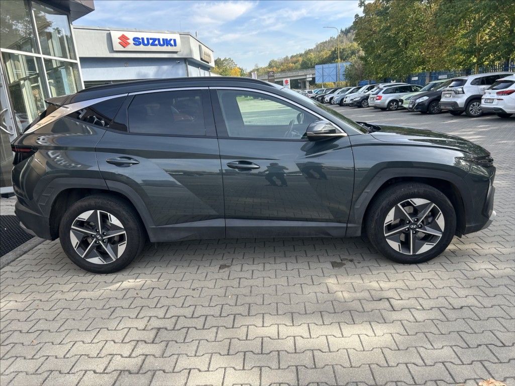 Hyundai Tucson, 1,6 4x4, Premium T-GDi, HEV - fotka 4