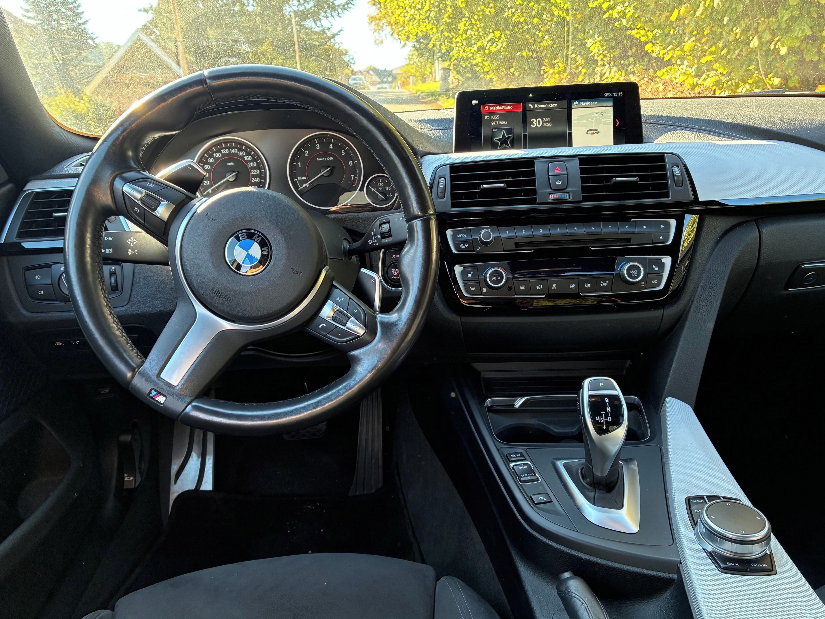 BMW Řada 4, 1.majitel - fotka 5
